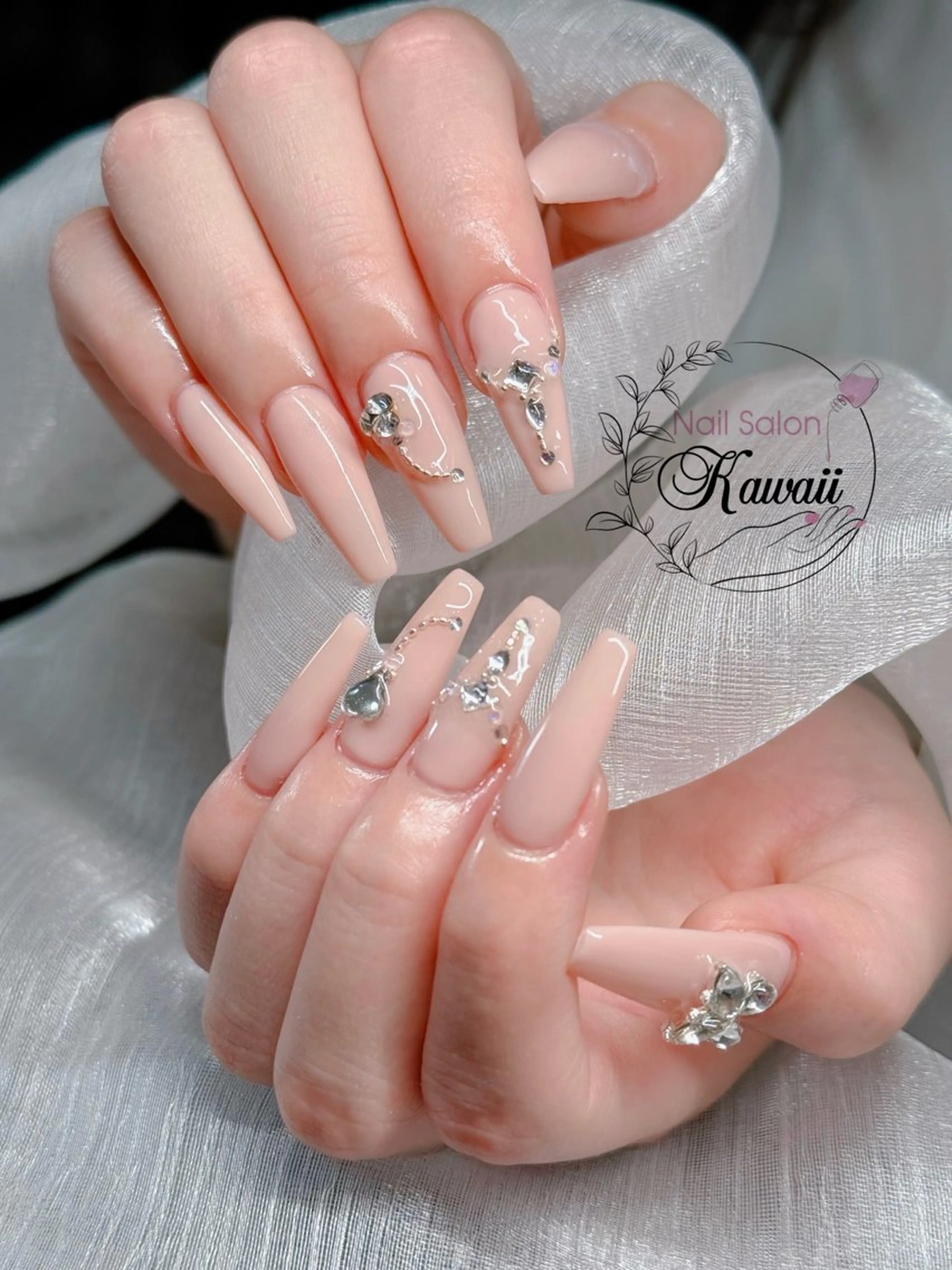 ネイル アートネイル 長さ出し フレンチネイル ジェルネイル 韓国ネイル Kawaii Nail Salon所属・YURI NAIL NARITAのネイルデザイン