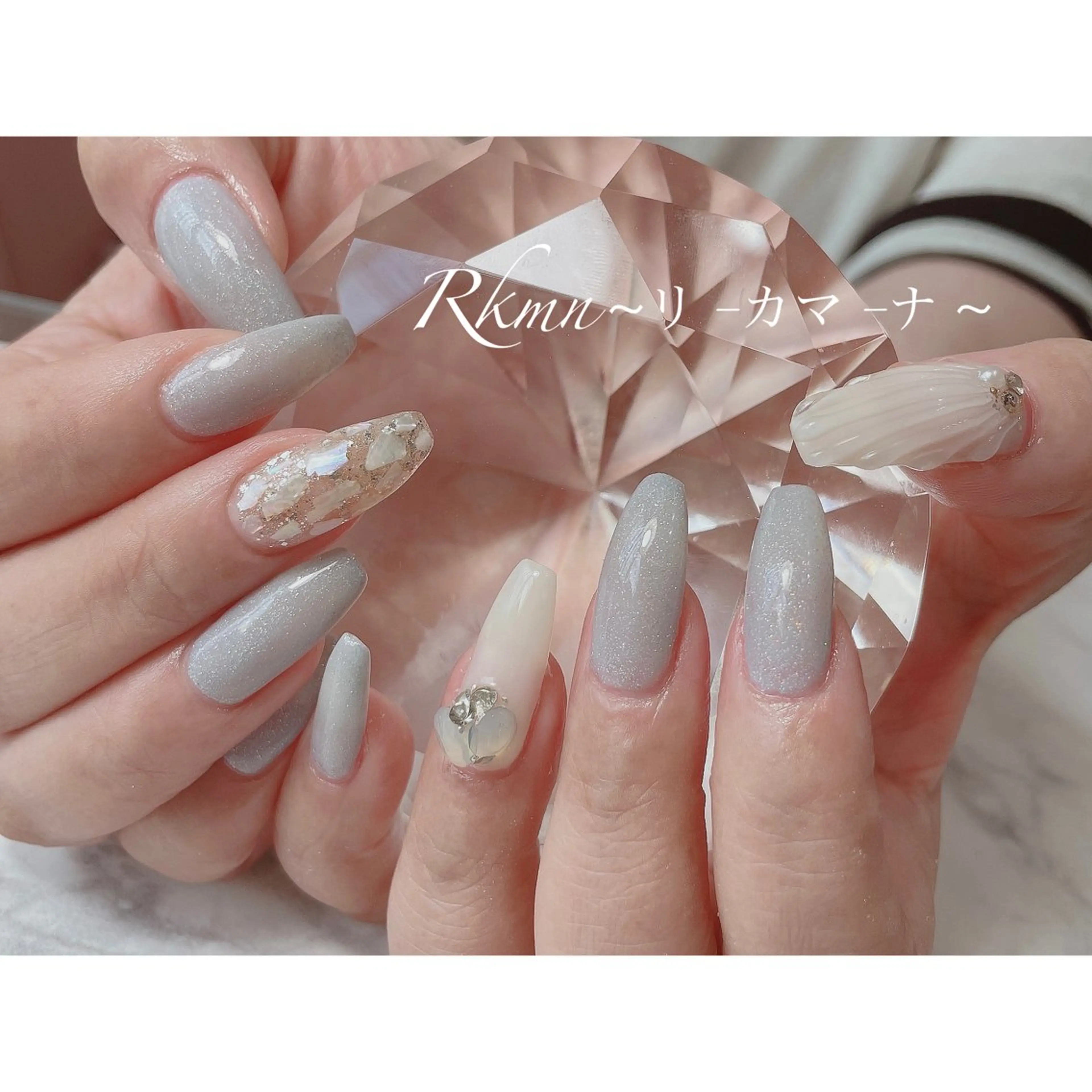 ネイル アートネイル ブルー ラメ(グリッター) 春ネイル ハンドネイル フットネイル ハンドケア Rkmn ~リ-カマ-ナ~のネイルデザイン