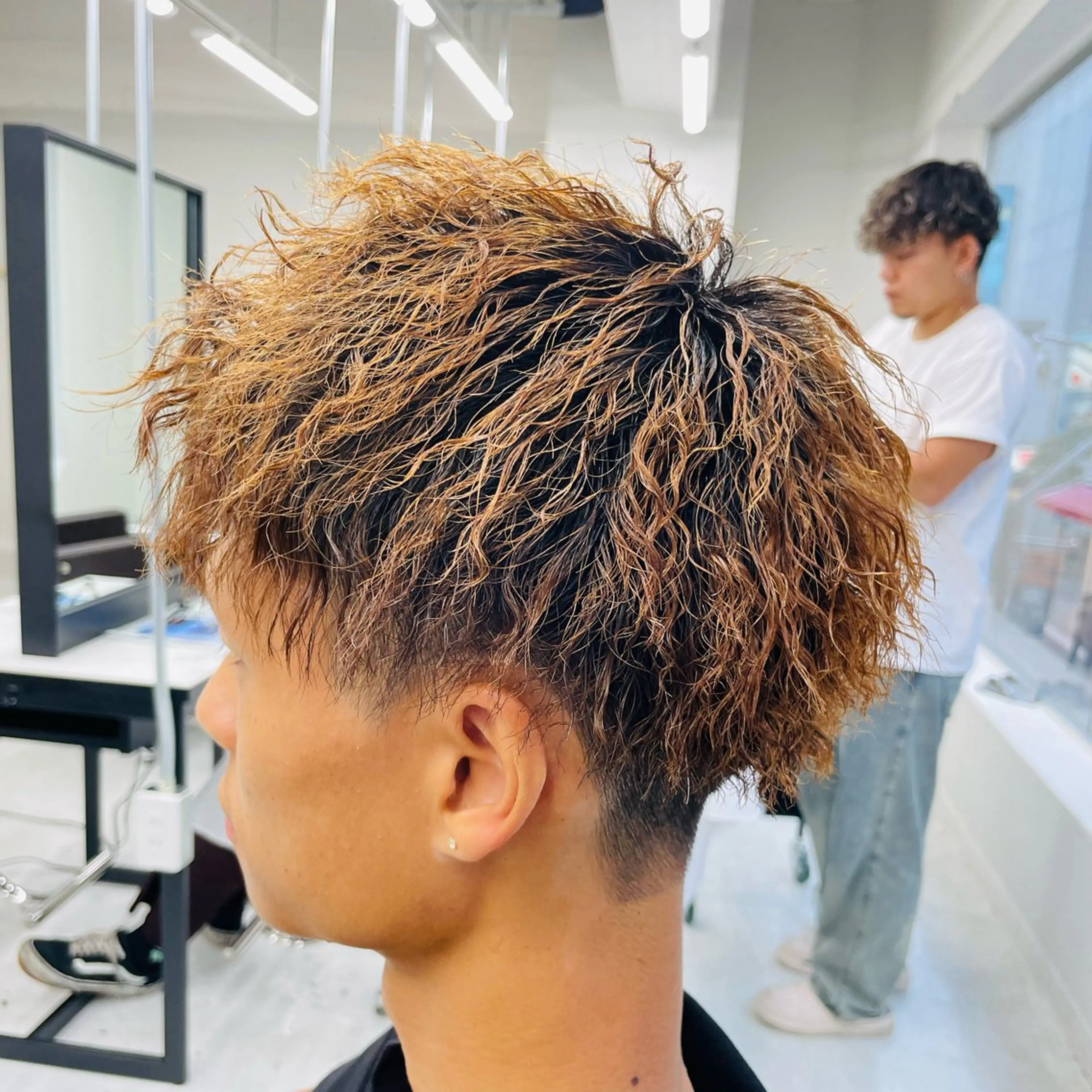 ミディアム カラー パーマ メンズ メンズカット特化✂︎ SHINGO 本厚木のヘアスタイル