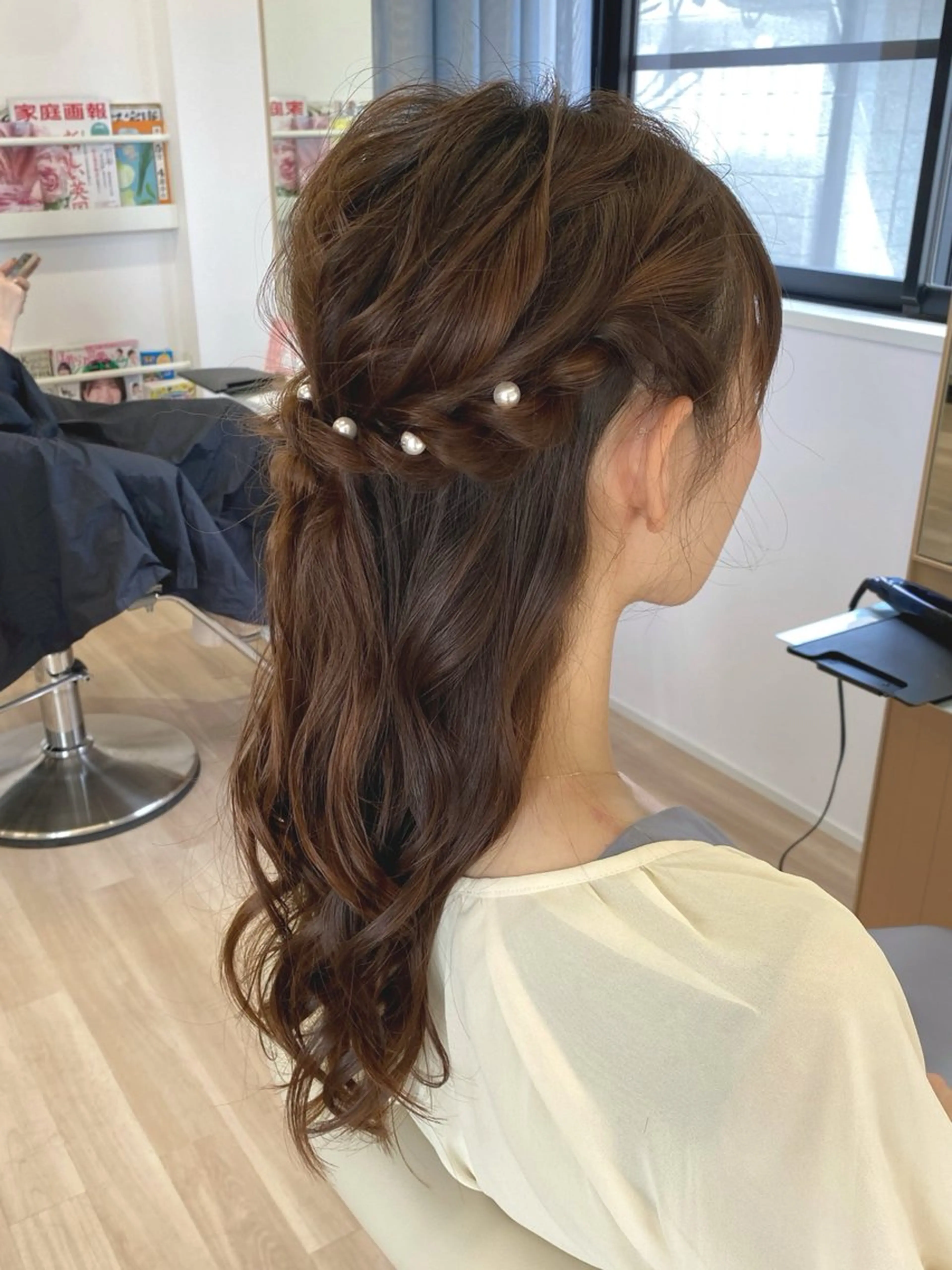 ロング ヘアセット Chere  azuri所属・レイヤー/ハイライト /色気/帝愛羅のヘアスタイル