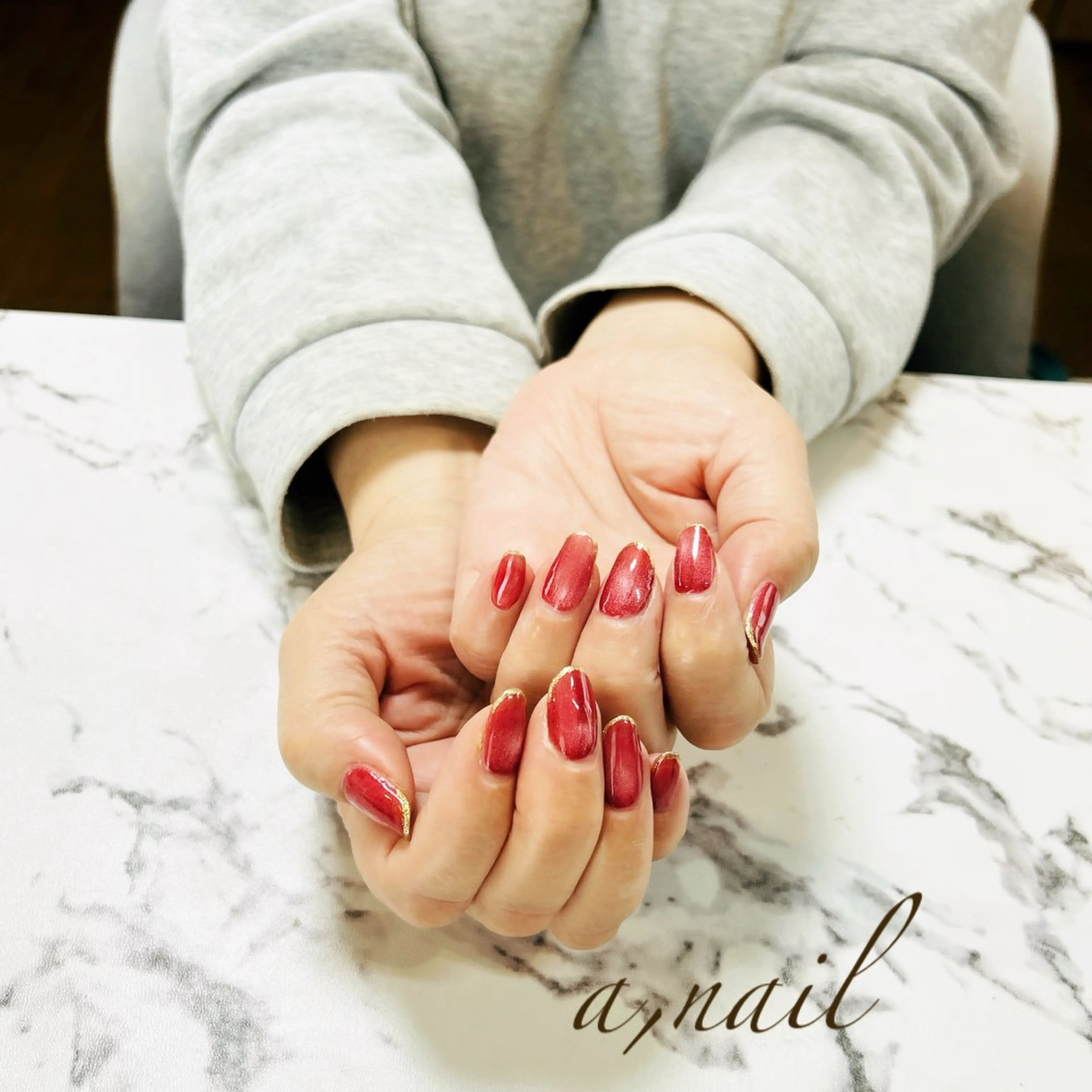 ネイル フレンチネイル キラキラネイル マグネットネイル シンプルネイル ハンドネイル ネイルサロン エーネイルのネイルデザイン