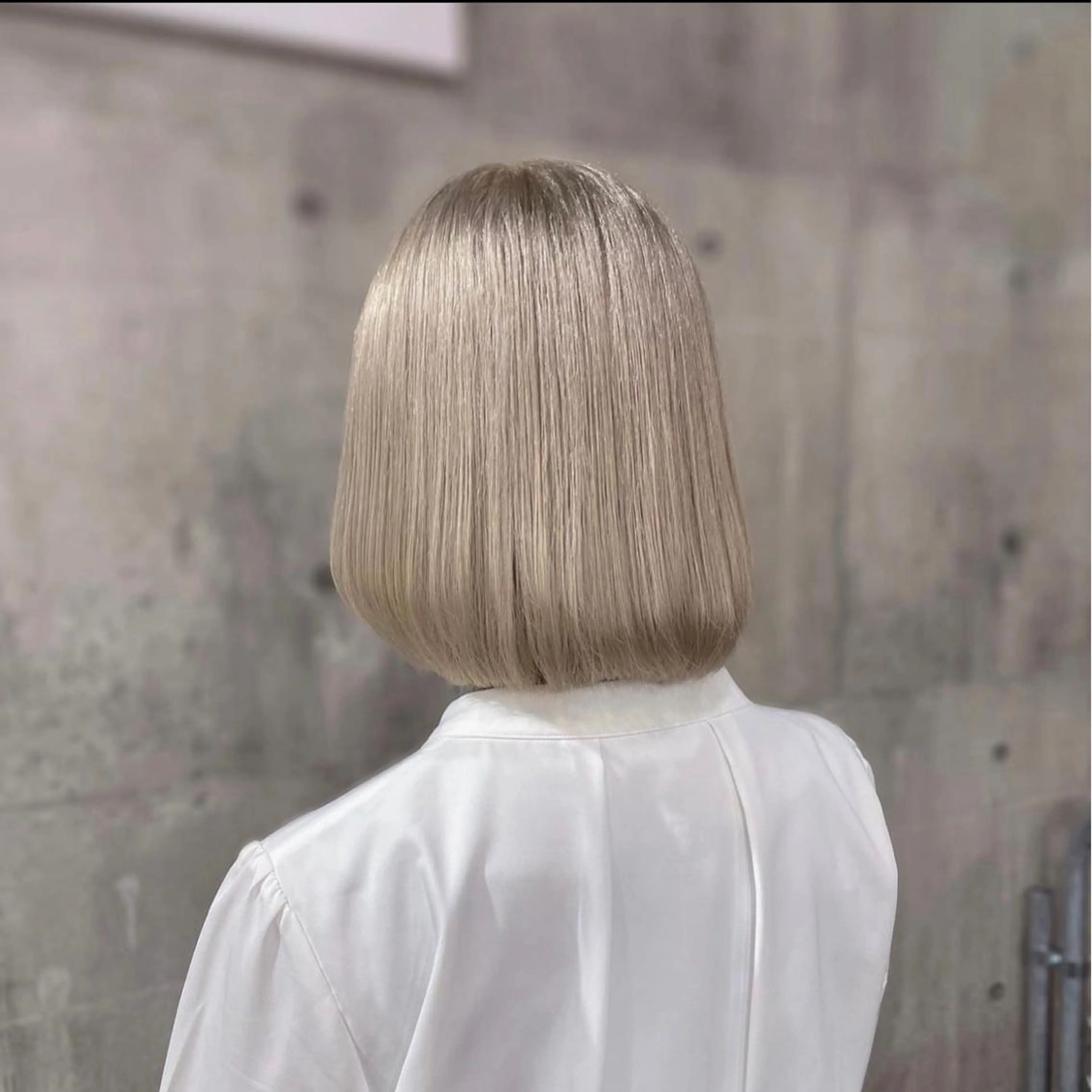 ロング カラー ブリーチ 縮毛矯正 MIRAC所属・Ryoichi⛓️ 韓国ヘア/ハイトーンのヘアスタイル