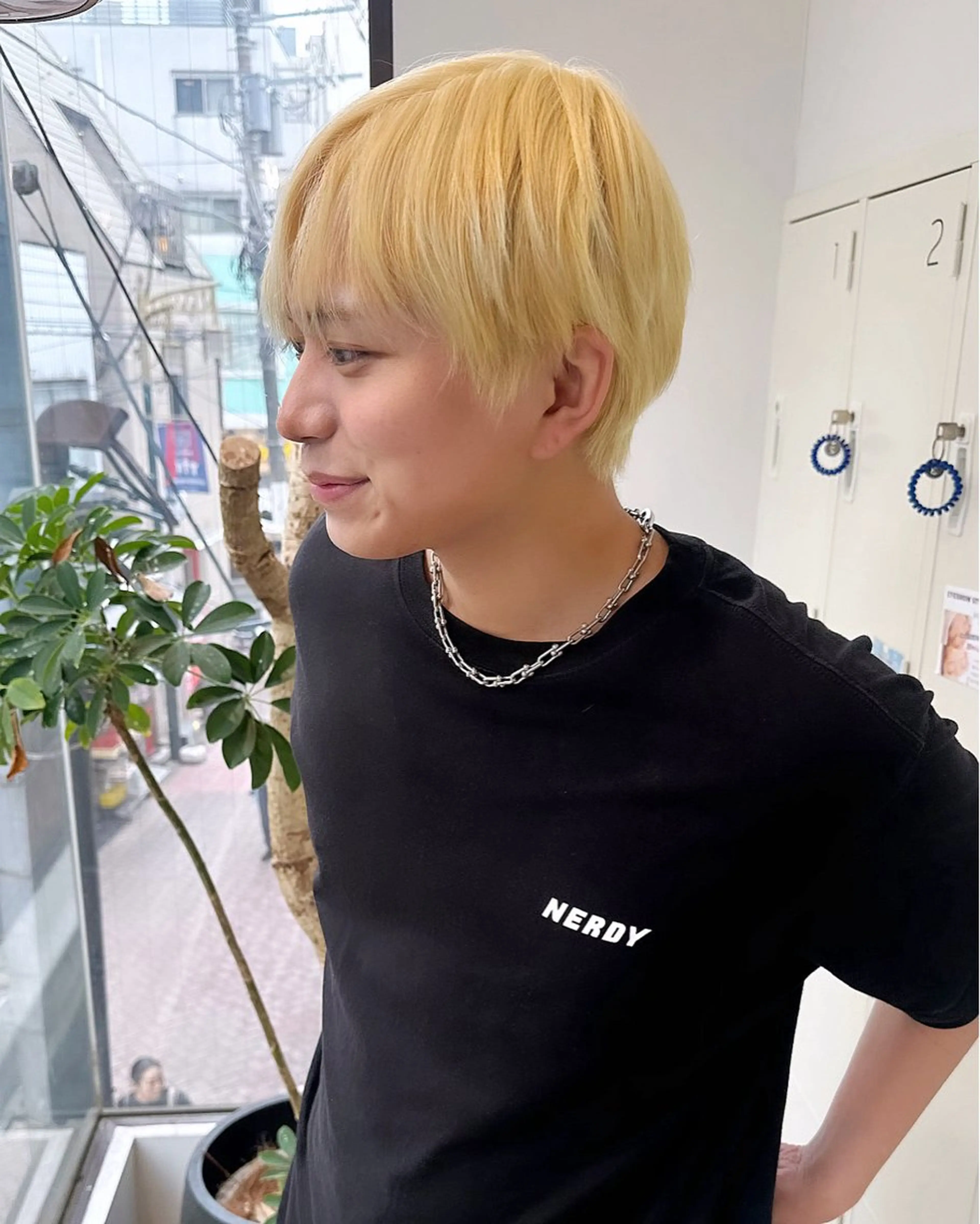 カラー メンズ メンズブリーチ メンズハイトーン ブリーチ ハイトーンカラー AIRI 🐈‍⬛のヘアスタイル