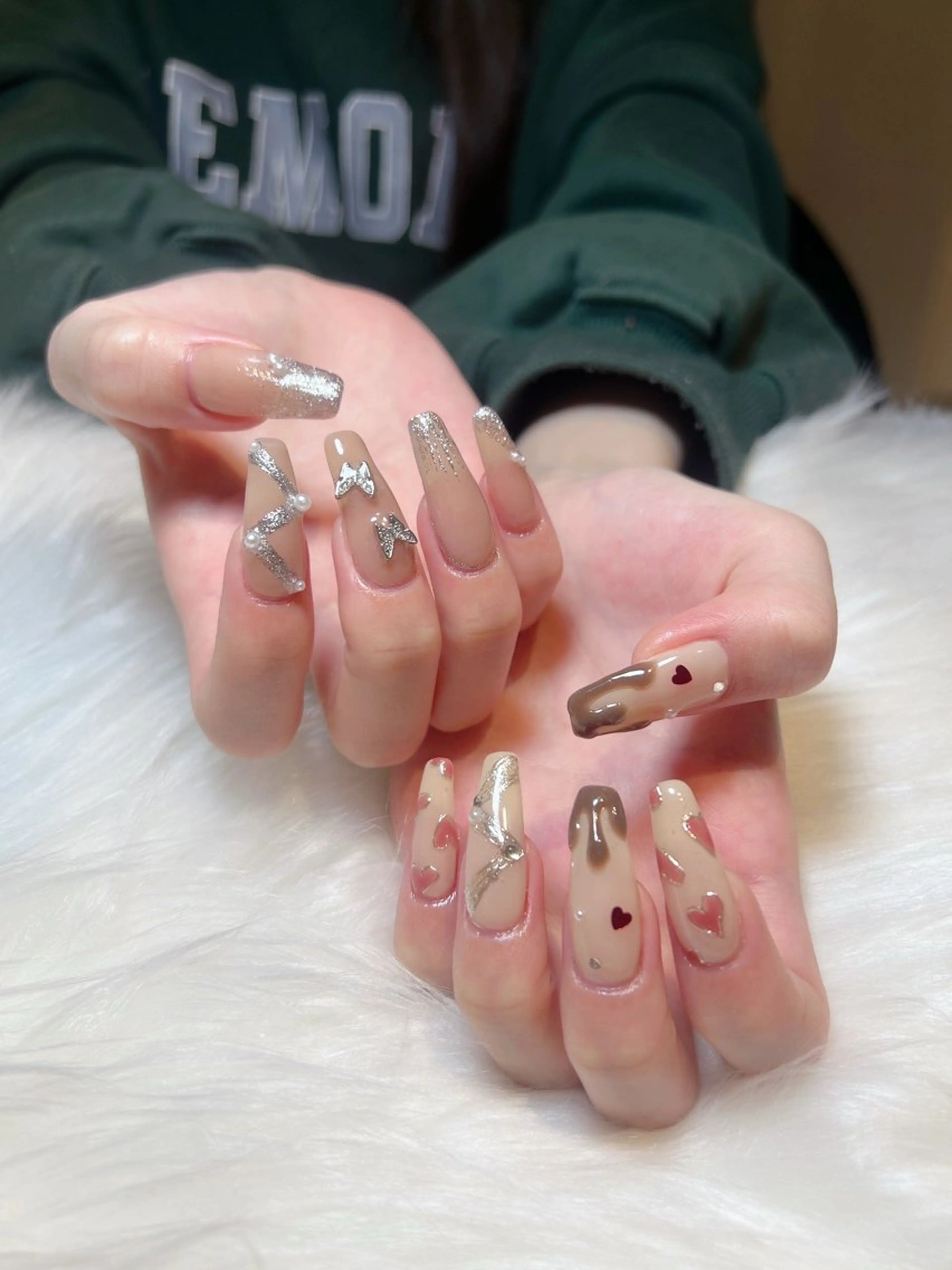 ネイル フレンチネイル グラデーション ハート ワンカラーネイル バレンタイン Naru Kelinailのネイルデザイン