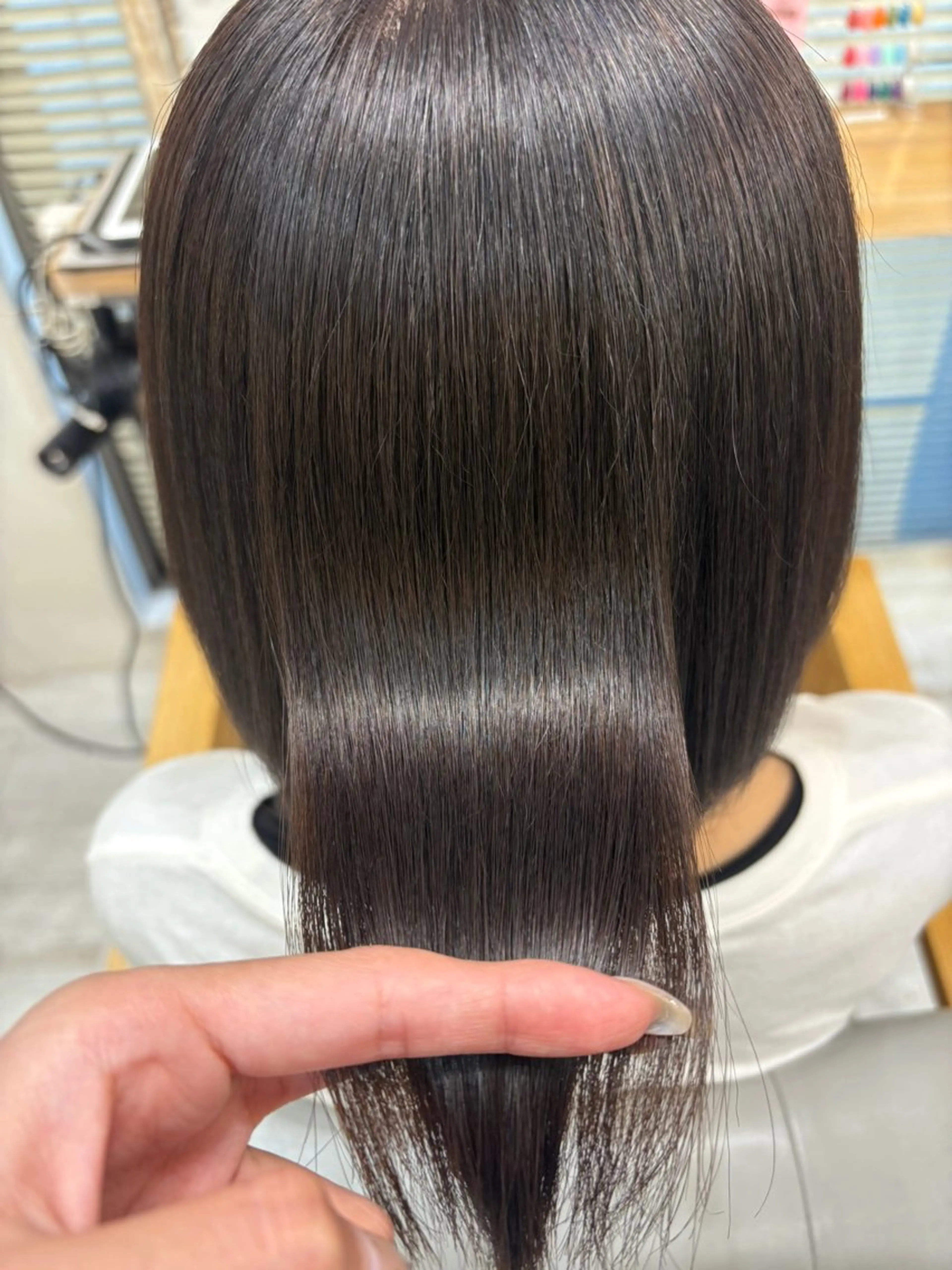 セミロング カット 縮毛矯正 トリートメント レイヤーカット・ 縮毛矯正 星野のヘアスタイル