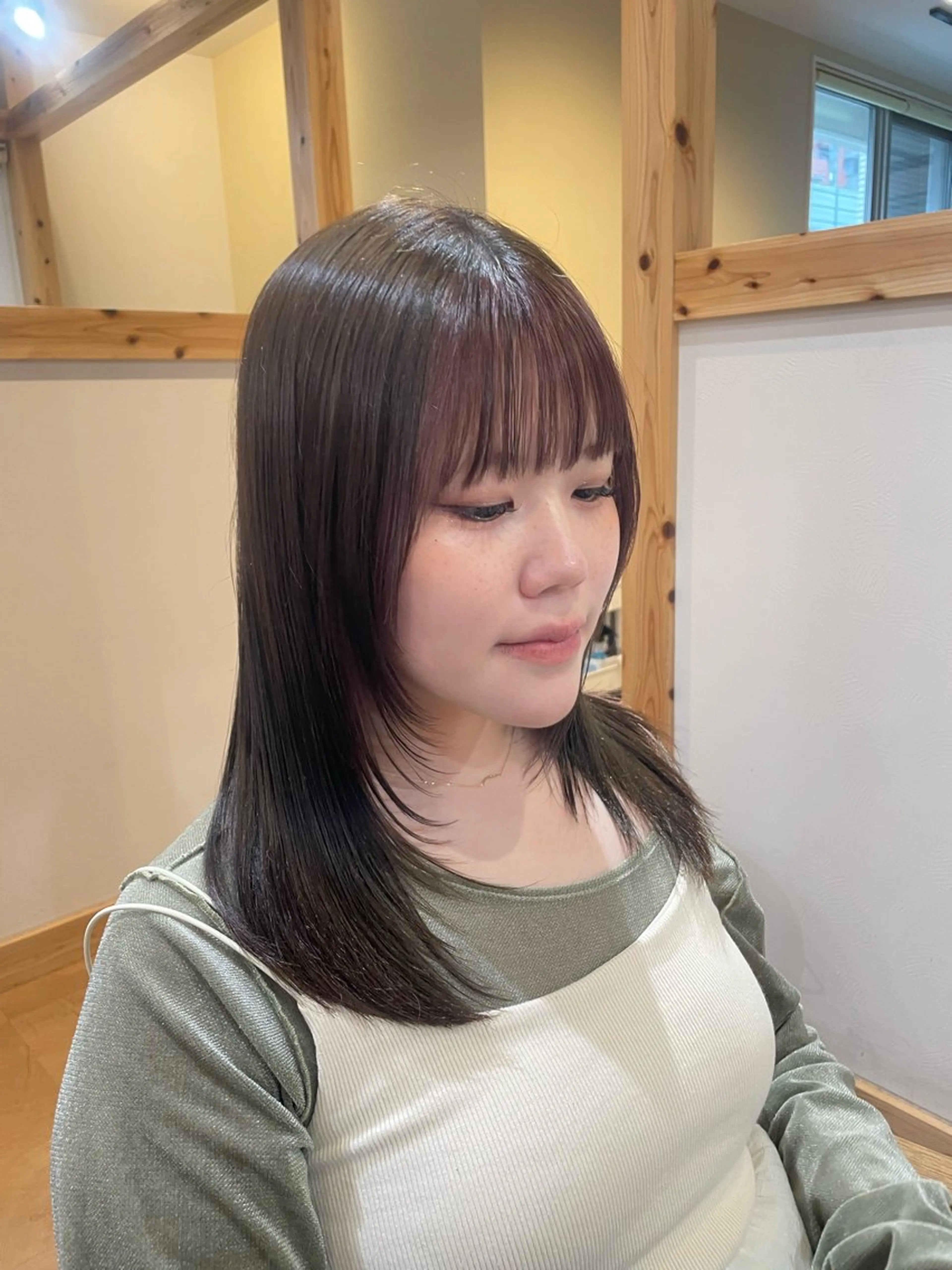 セミロング カット ヘアカラー 山口里莉 /パーマモデル募集のヘアスタイル