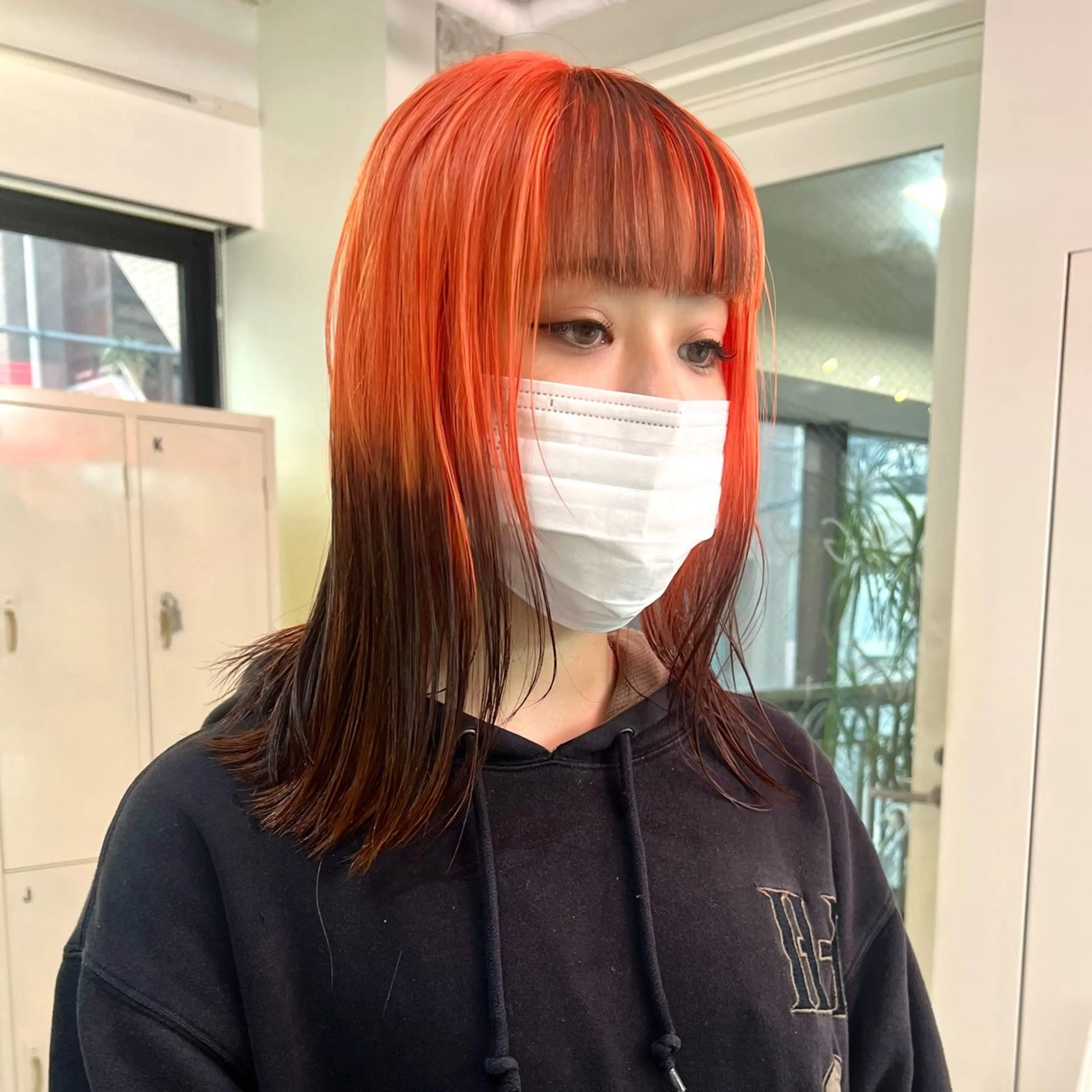 ショート カラー ヘアアレンジ 🧨ブリーチー×ボブ レイヤー💎じゅえるのヘアスタイル