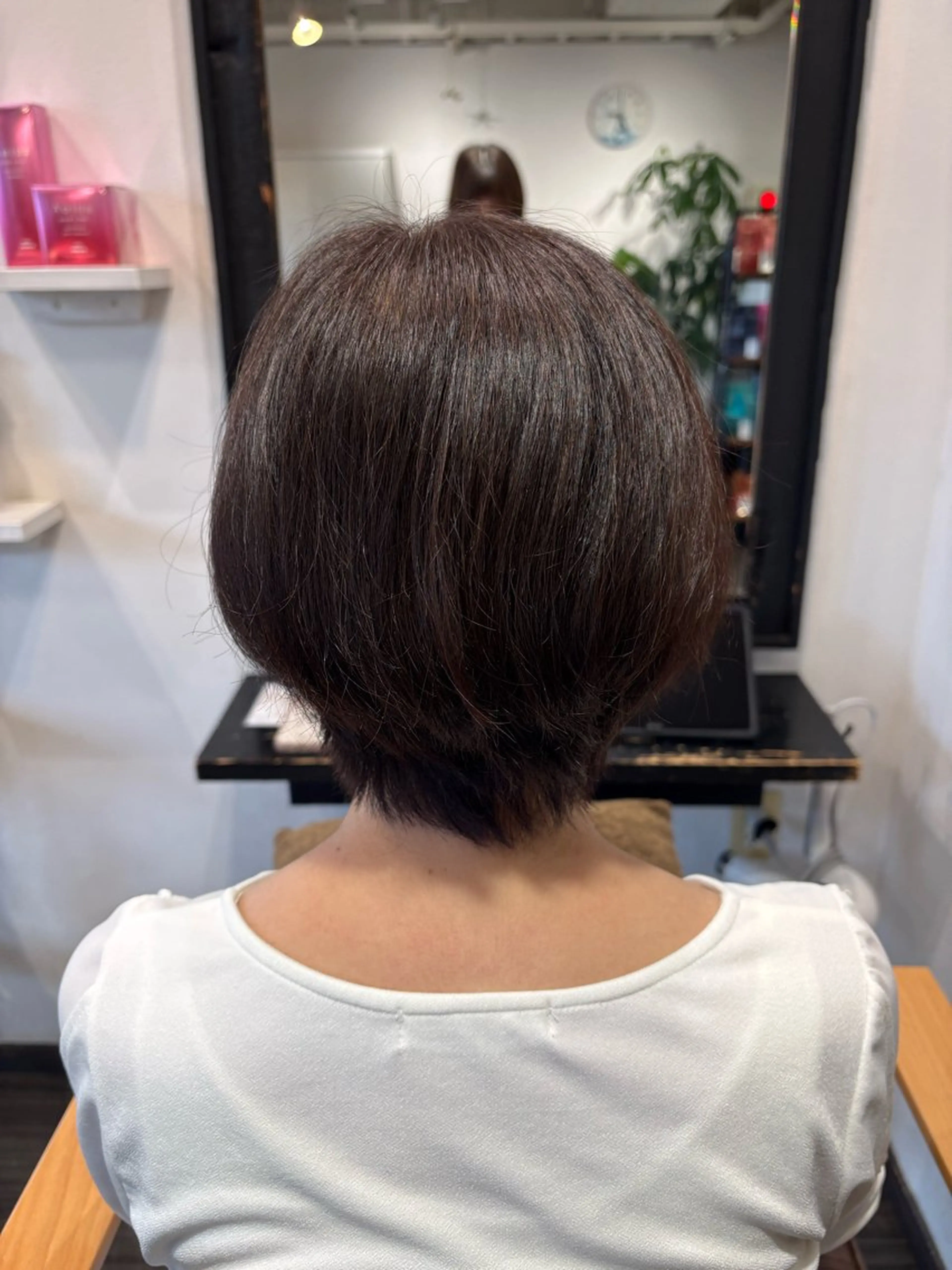 ショート こやなぎ れいなのヘアスタイル