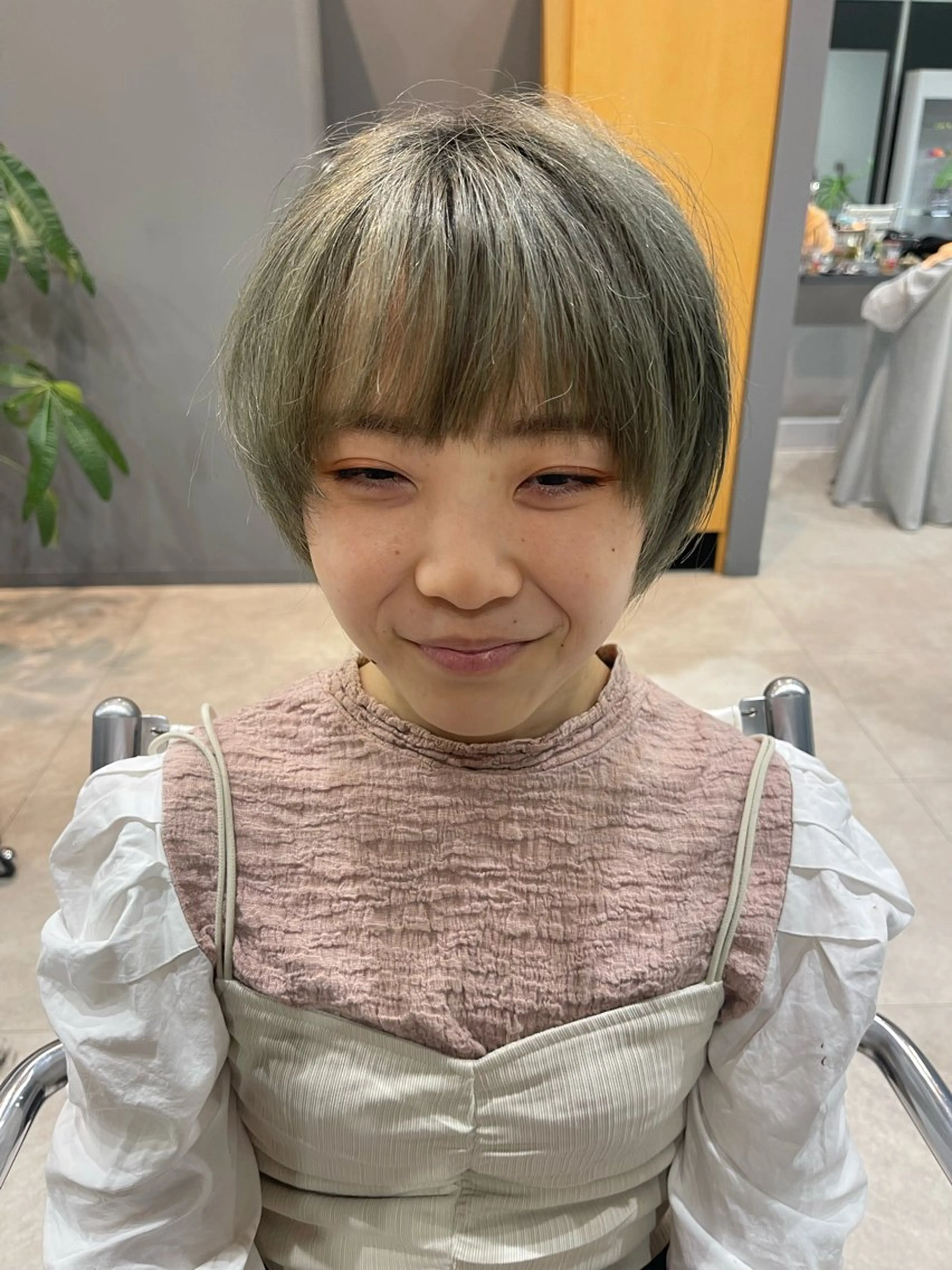 ショート 顔周りカット 似合わせカット ショートヘア カット 石原圭悟 /ショート/艶カラーのヘアスタイル