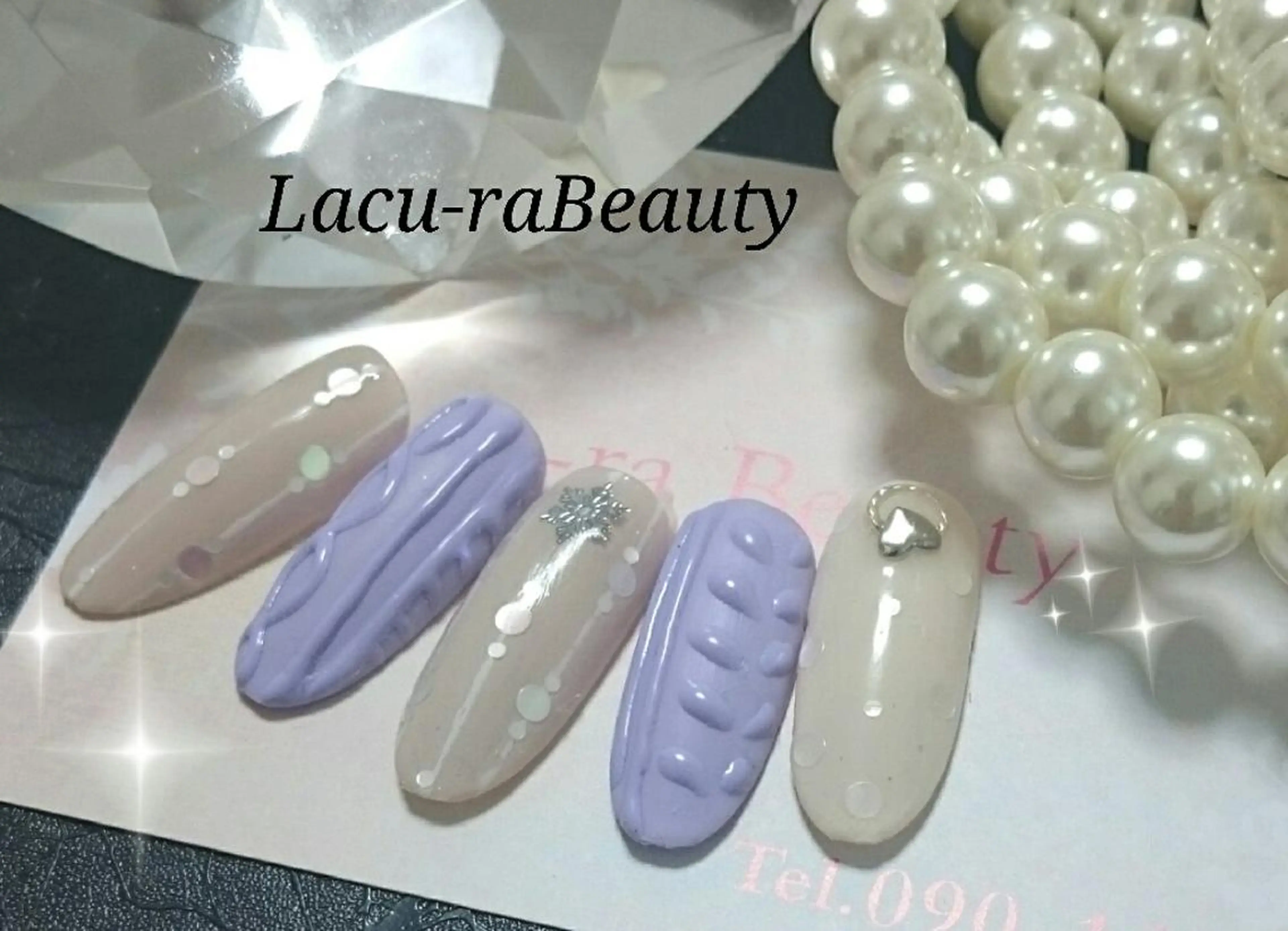 ネイル 小顔と腸の専門店 ラクーラビューティのエステ・リラクイメージ