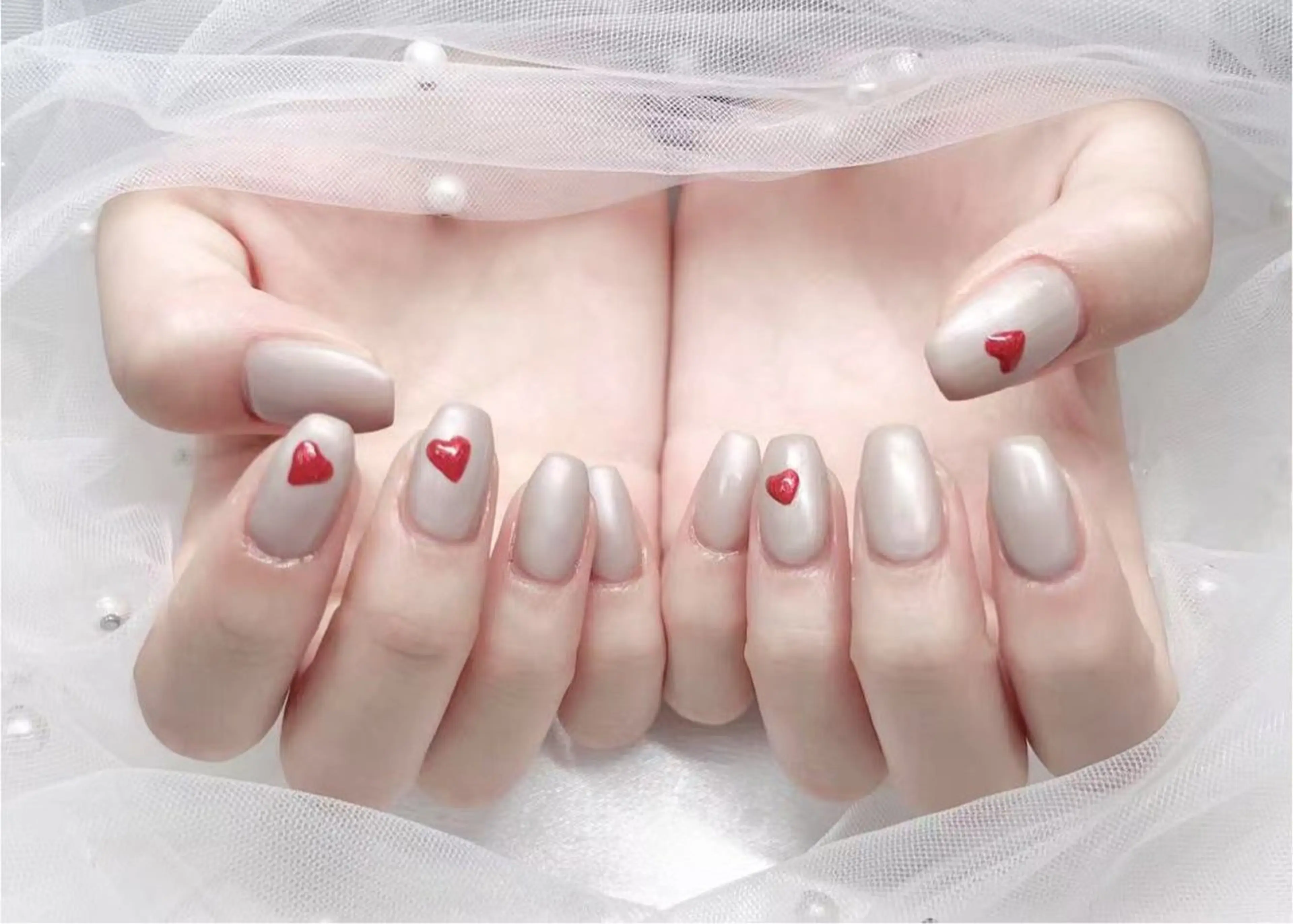 ネイル Miouミオン ネイルサロンのネイルデザイン