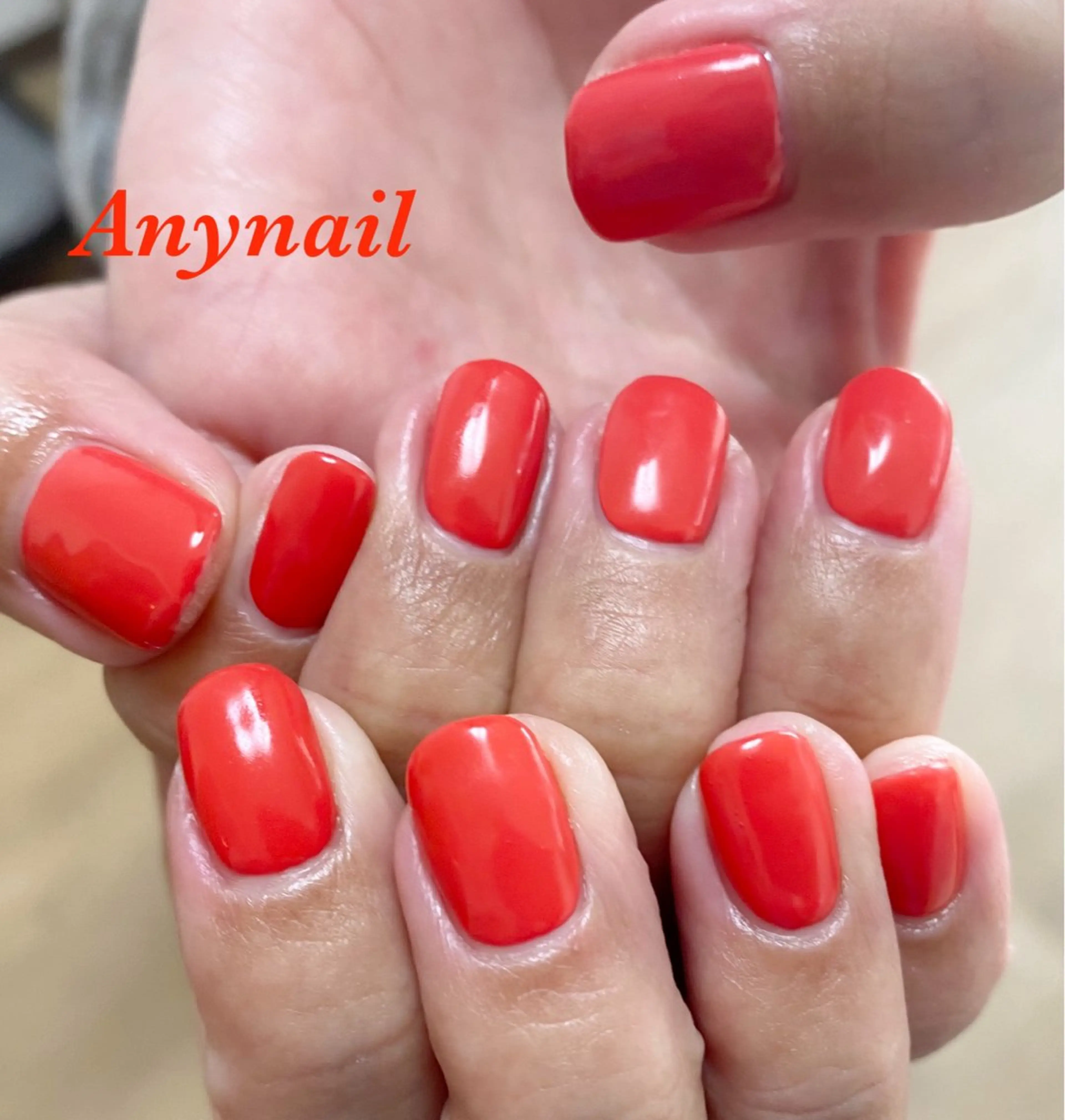 ネイル ブルー ワンカラーネイル 赤色 ショートネイル ハンドネイル 岩澤 恵子のネイルデザイン