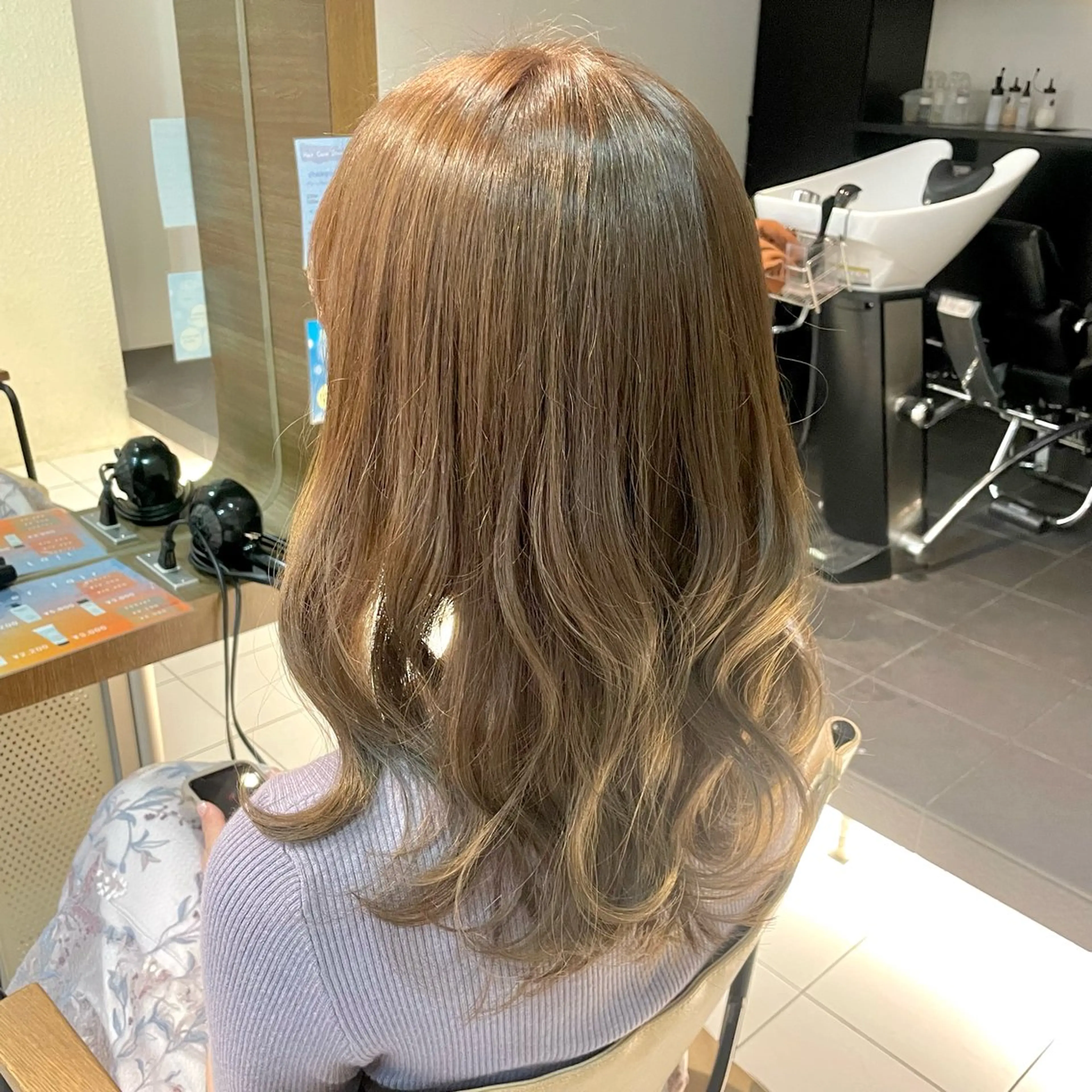 セミロング カラー ベージュカラー ブリーチ ブリーチなしカラー 透明感カラー/ 寺田千雅子のヘアスタイル