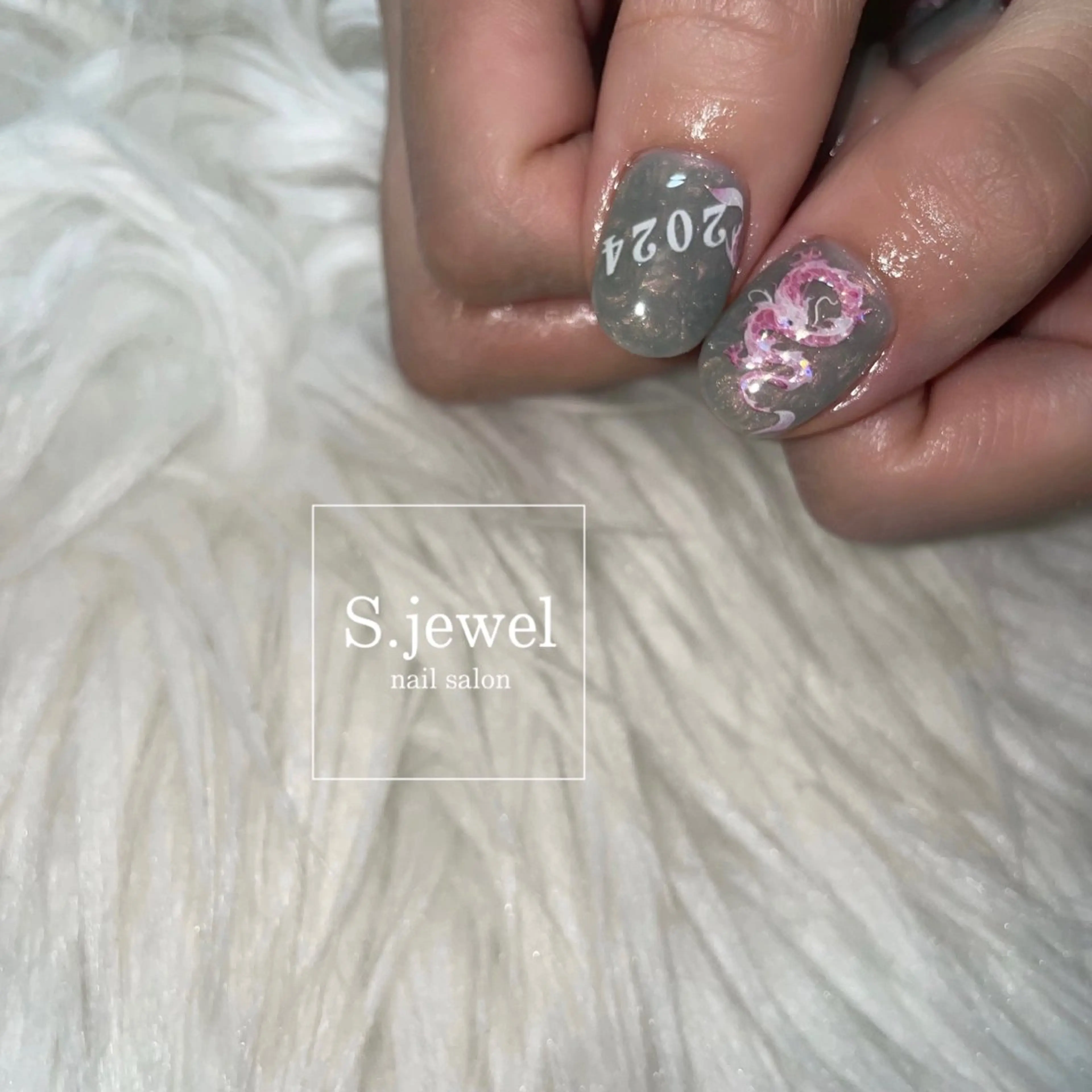 ネイル S♡JEWEL所属・S. JEWELのネイルデザイン