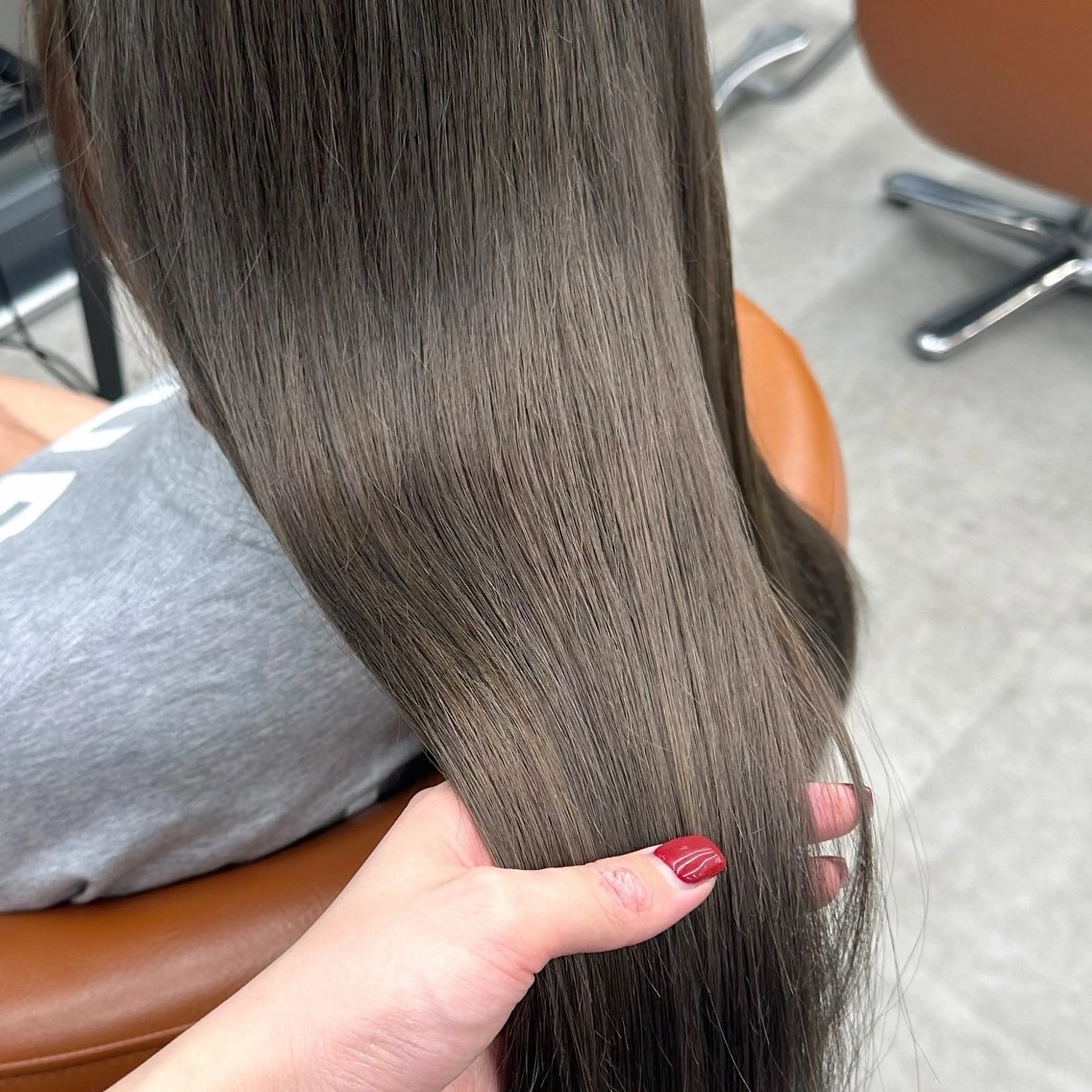 セミロング カラー 高松 沙耶のヘアスタイル