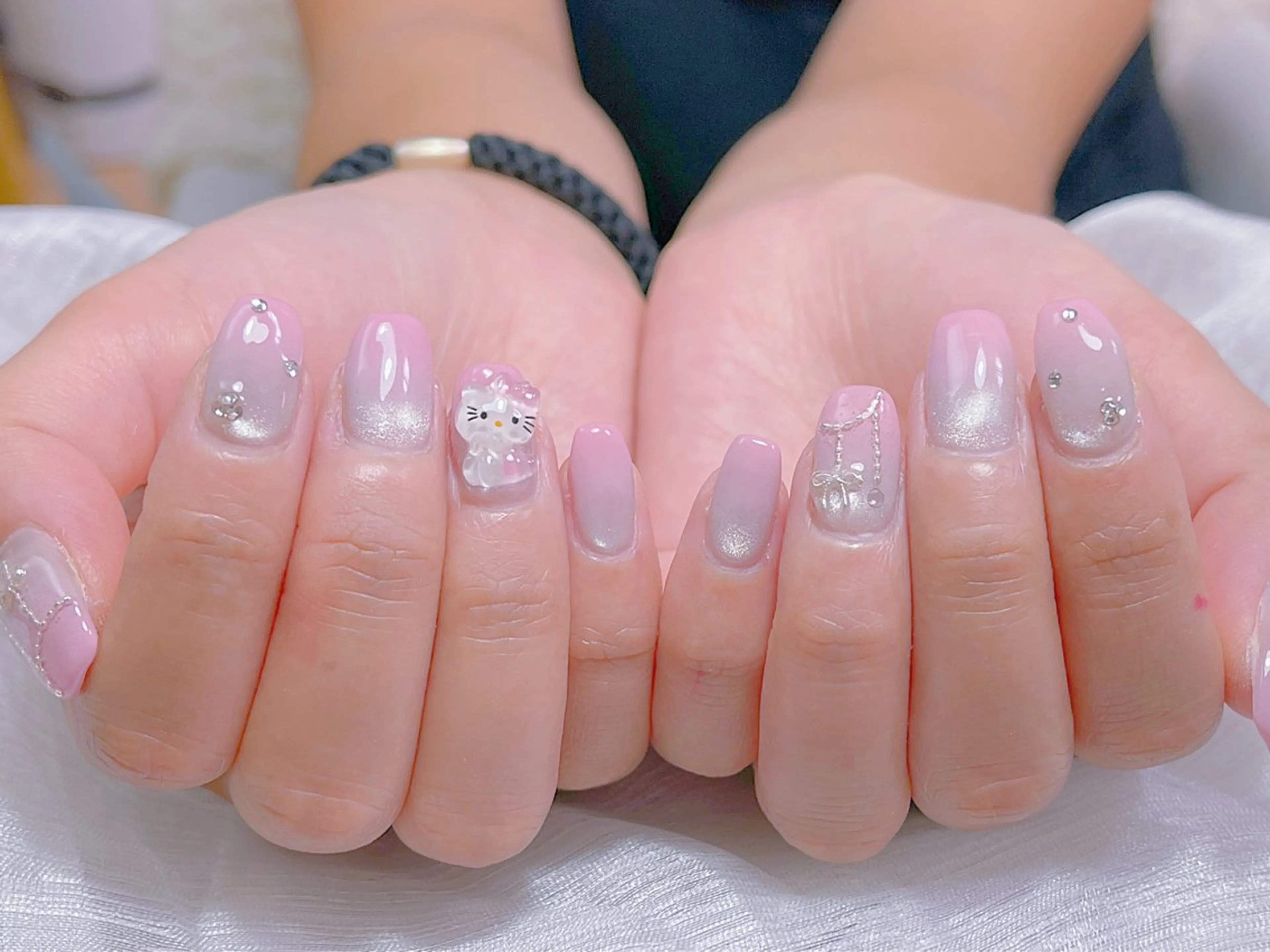 ネイル 🎀ネイルサロン エクラYUI🎀のネイルデザイン