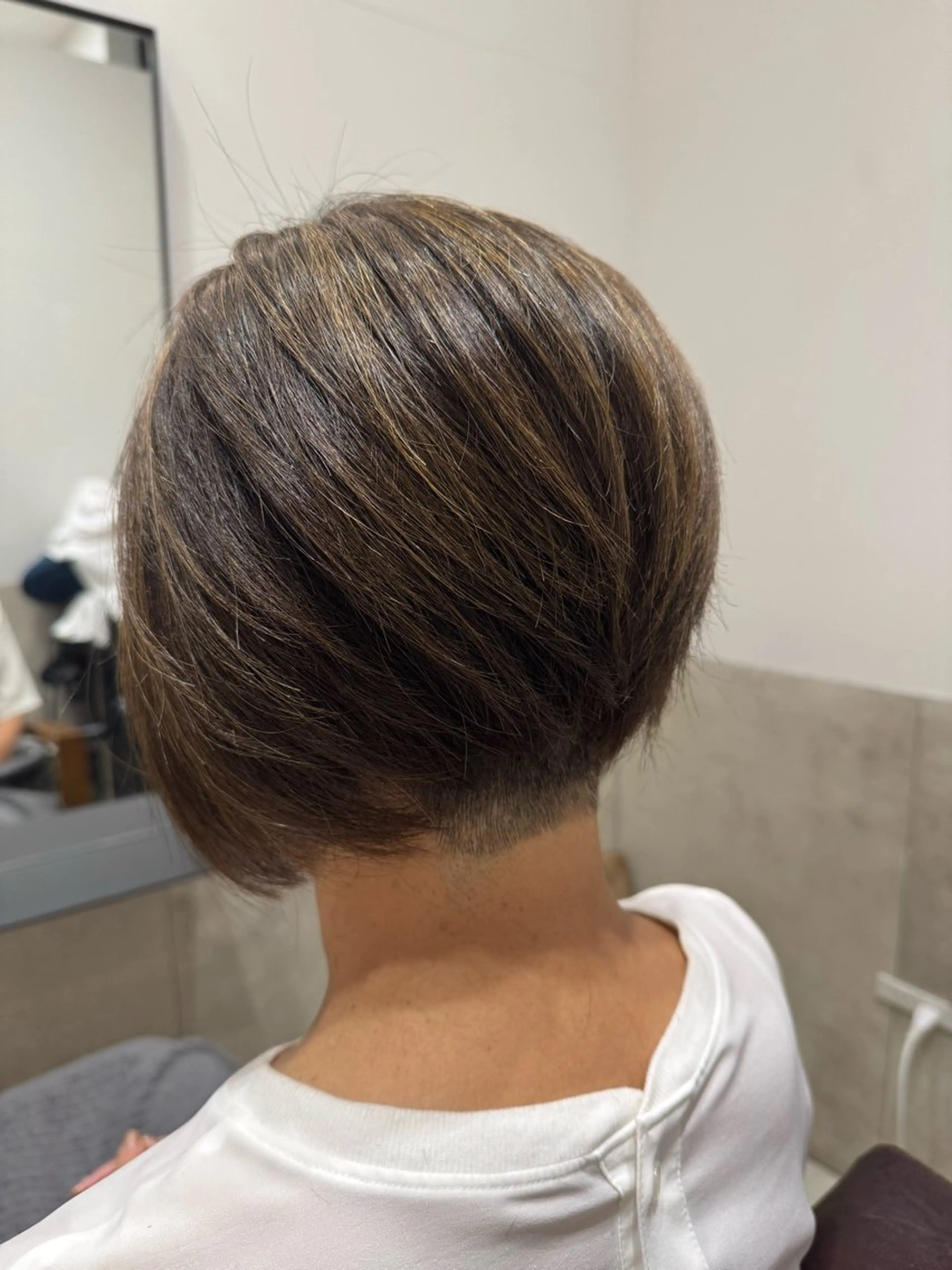 ショート カラー GO TODAY SHAiRE SALON原宿Stella店所属・GO TODAY シェアサロンのヘアスタイル