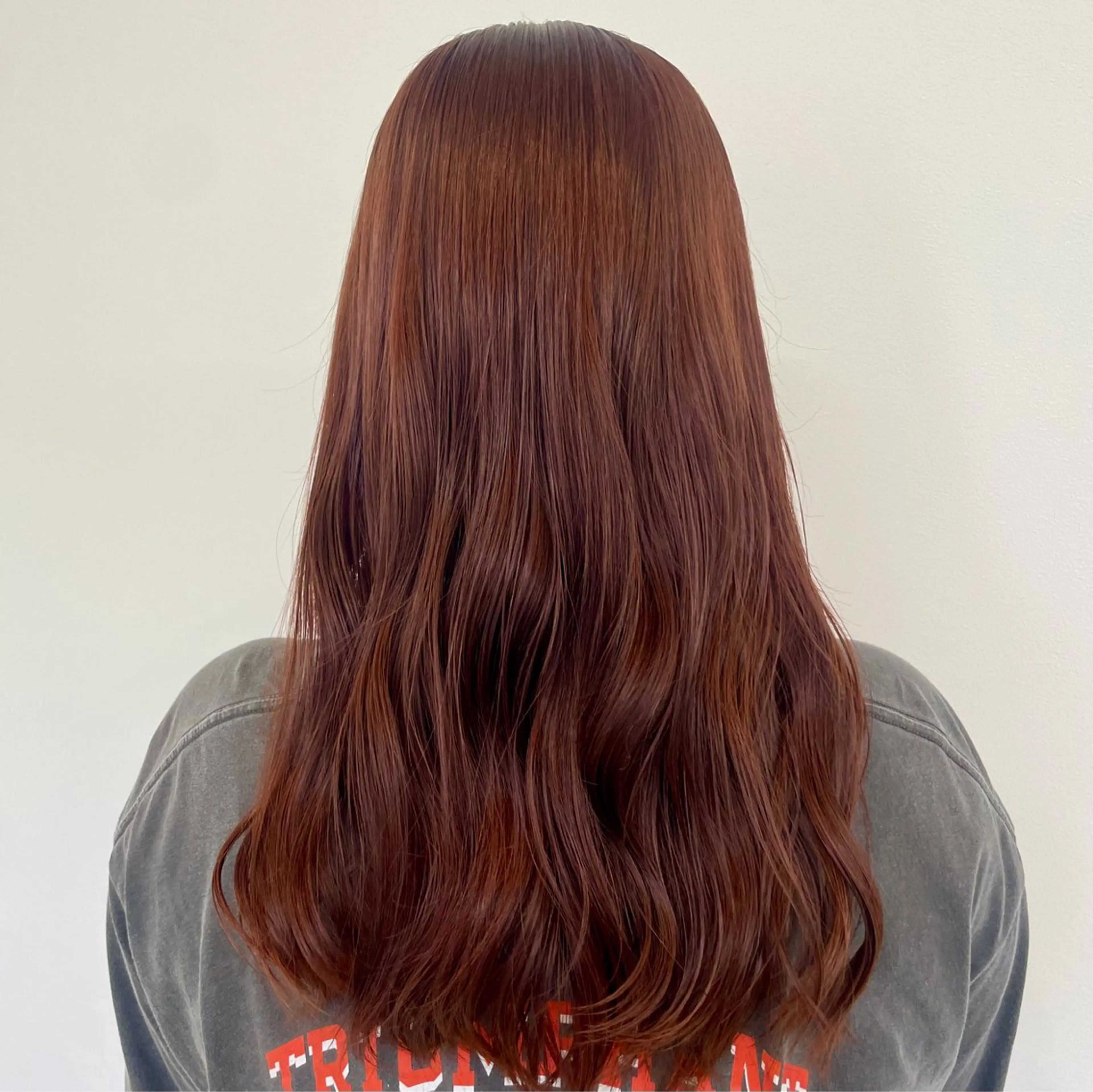 ロング カラー ルプラボウ 神谷有音/艶髪のヘアスタイル