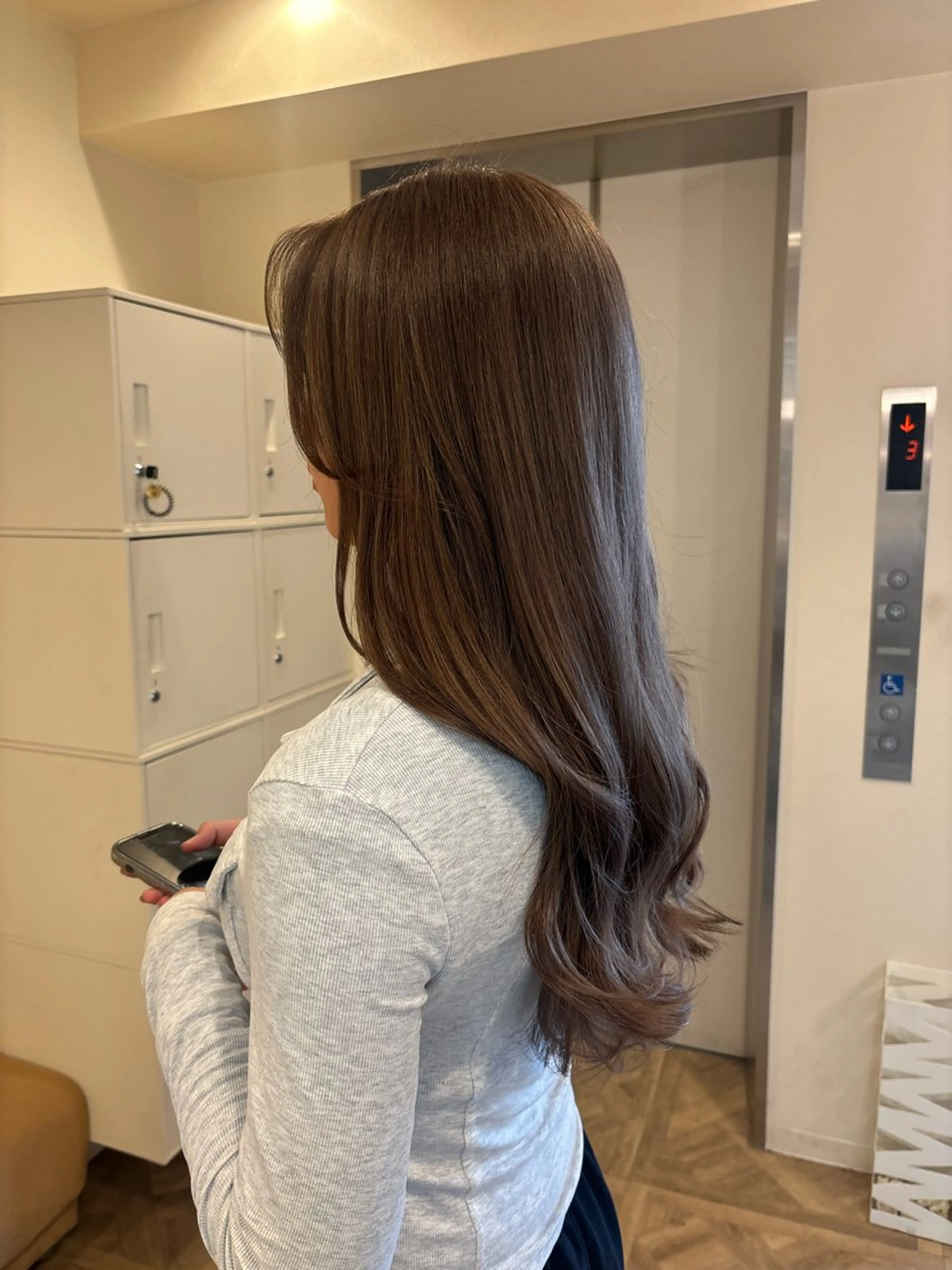 ロング カラー ヘアカラー トリートメント 暖色/ミルクティー/ レイヤー/yuriaのヘアスタイル