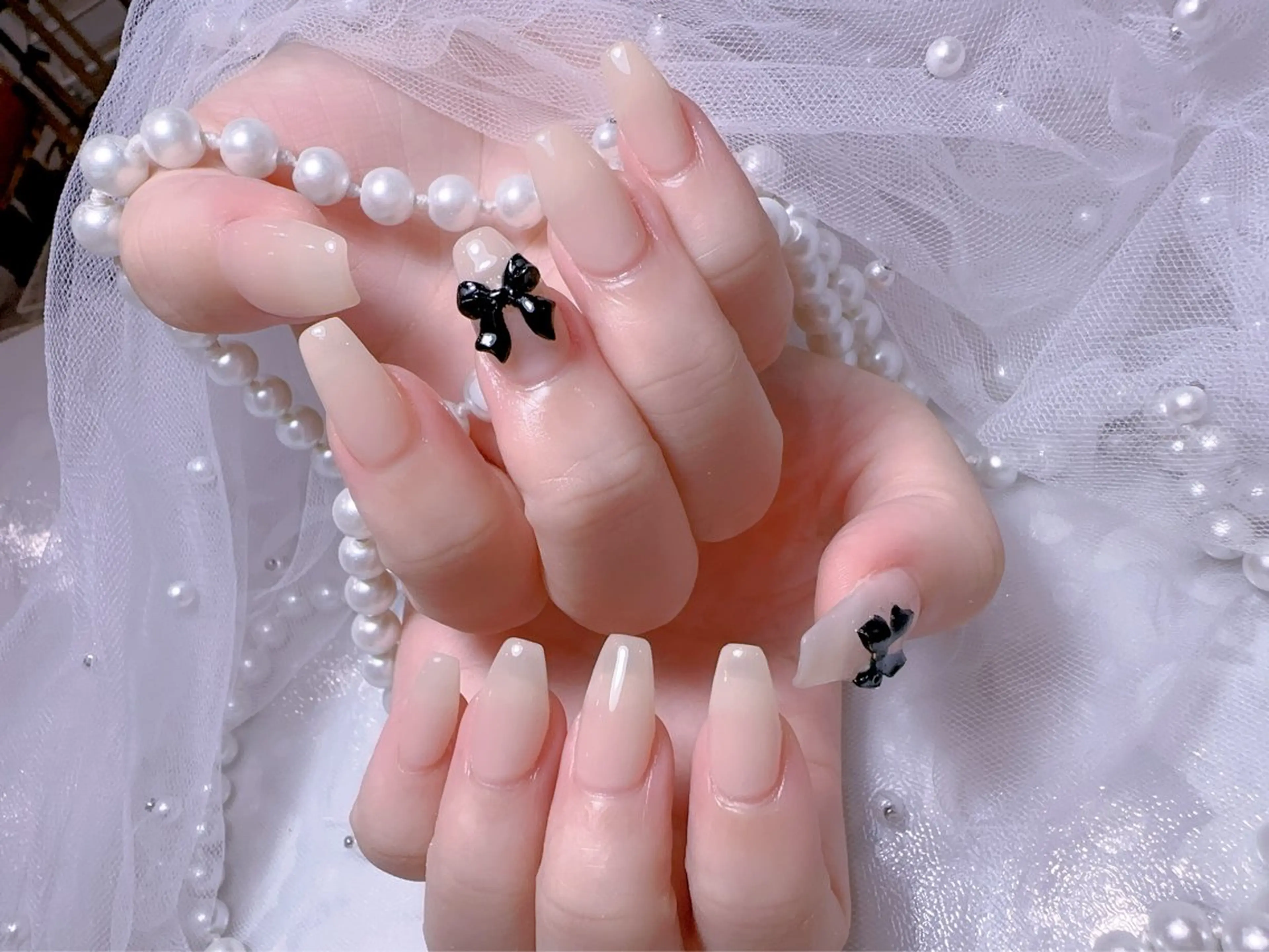 ネイル アートネイル フラッシュネイル フレンチネイル ジェルネイル ガラスフレンチ ハンドネイル You&Me Miyuのネイルデザイン