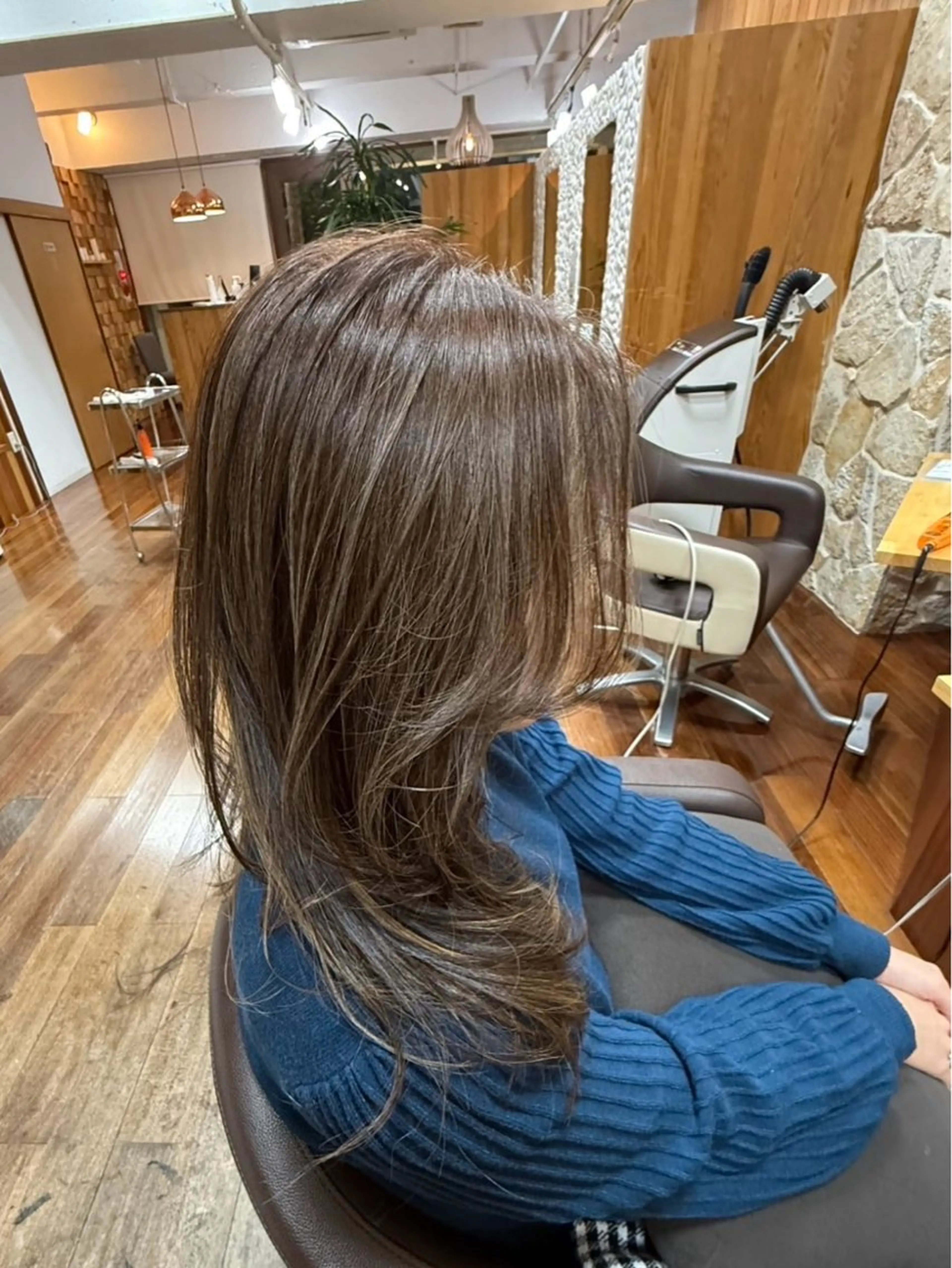 🎀ミニモ価格🎀カット+カラー+コントラストハイライト+2stepトリートメント※ロング料金別途の写真