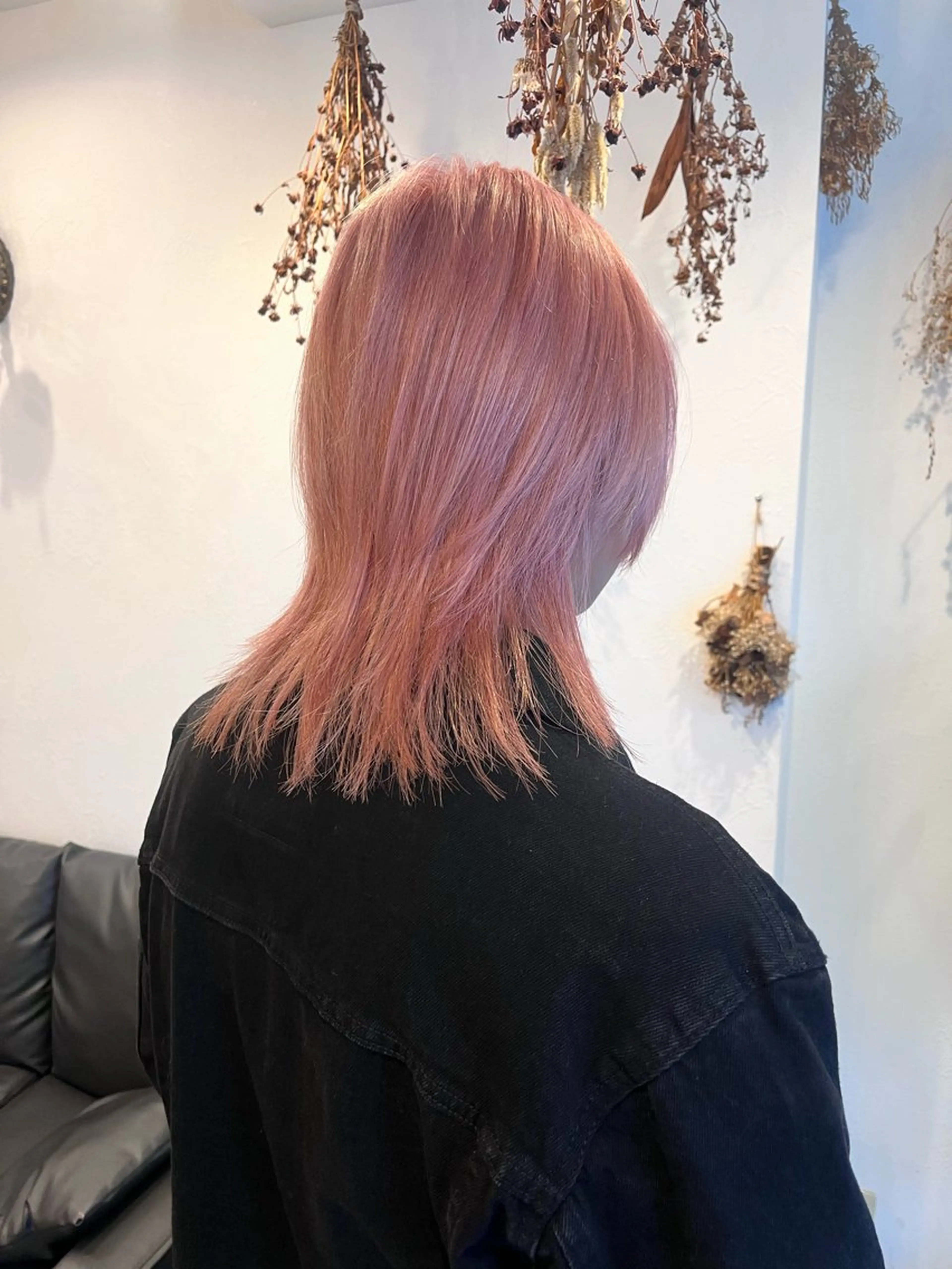 ショート ヘアカラー niko RINKAのヘアスタイル