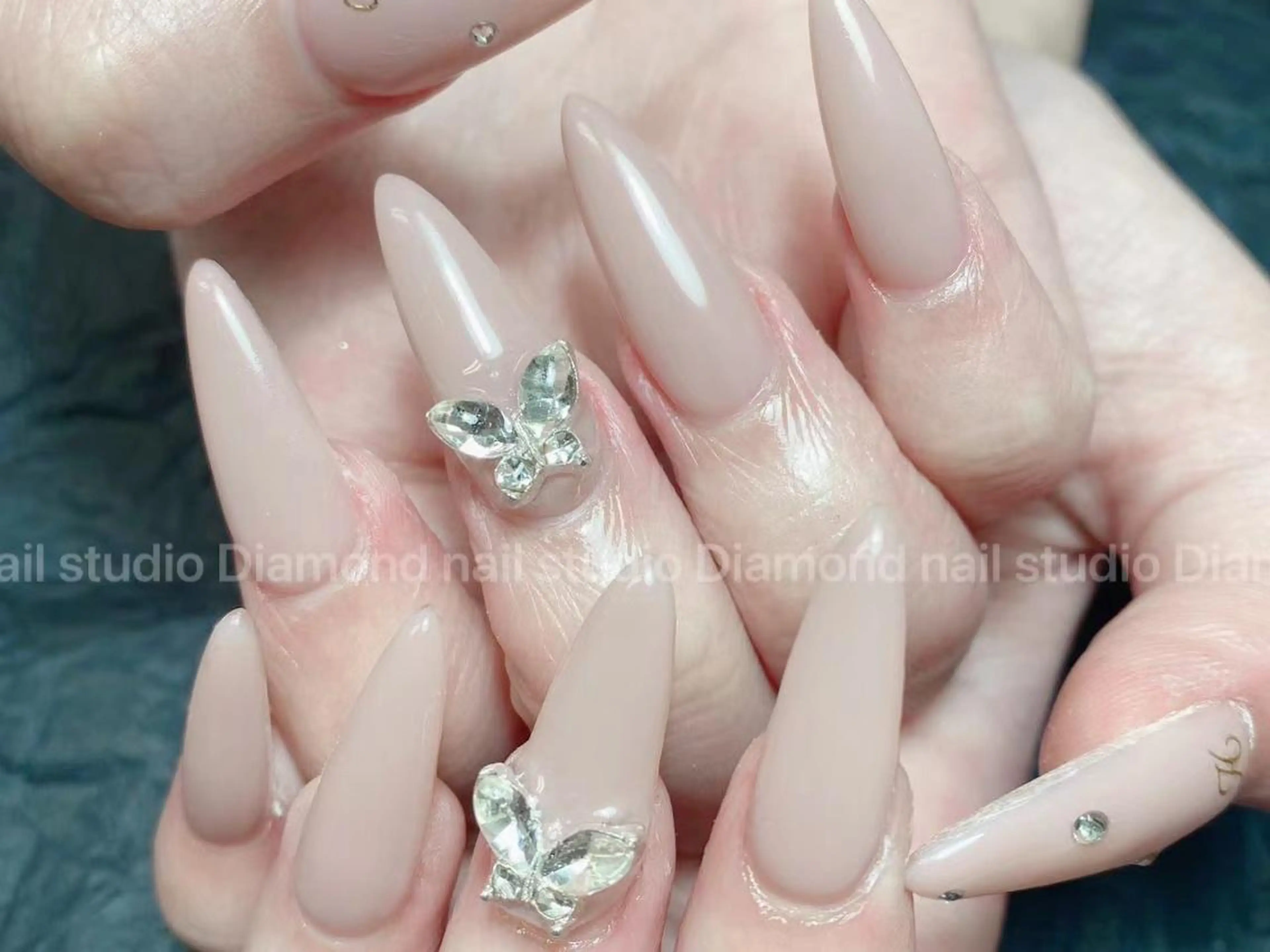 ネイル ハンドネイル DIAMOND 💦のネイルデザイン