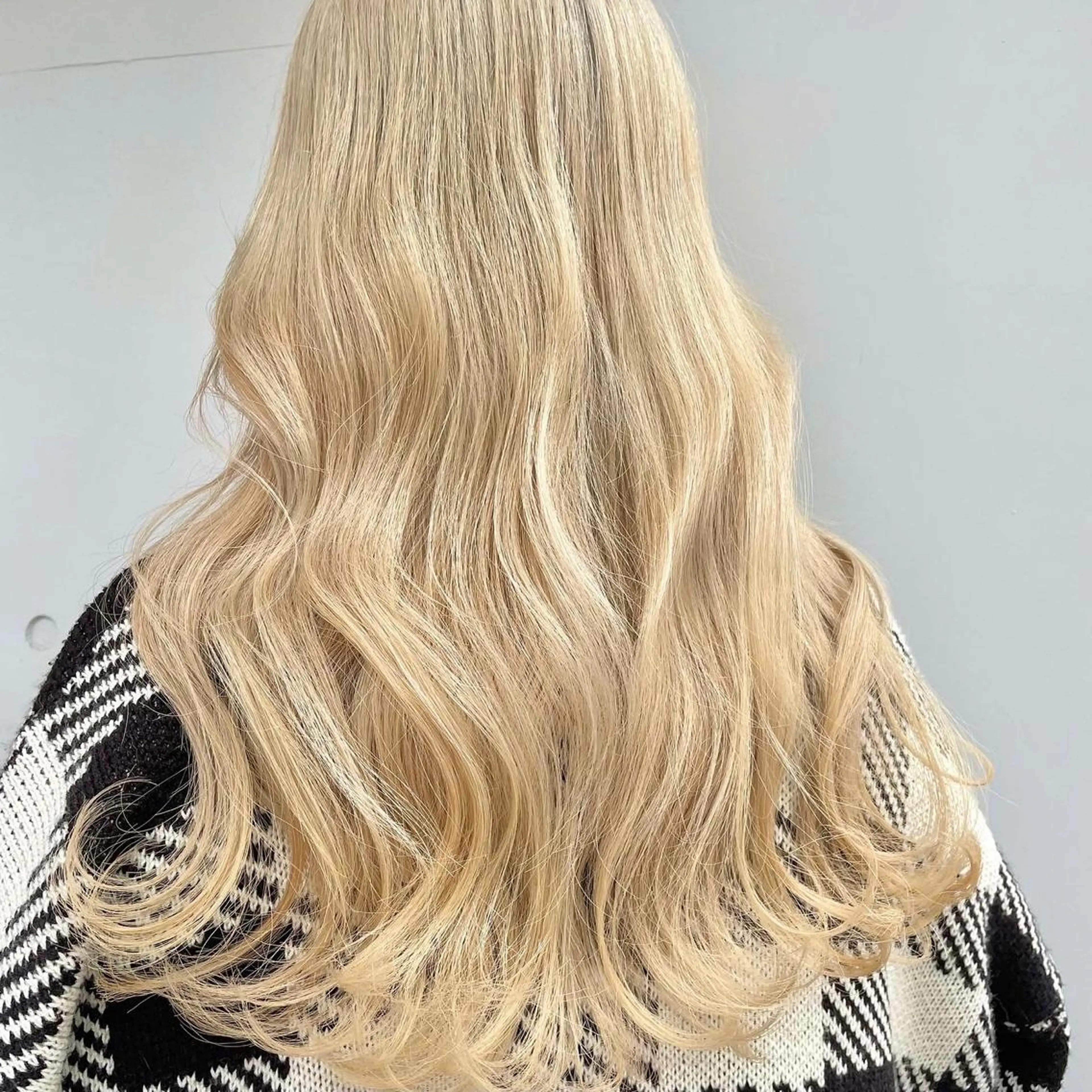 【カットなし】ダブルカラー(ケアブリーチ変更可)トリートメント付き🍃の写真