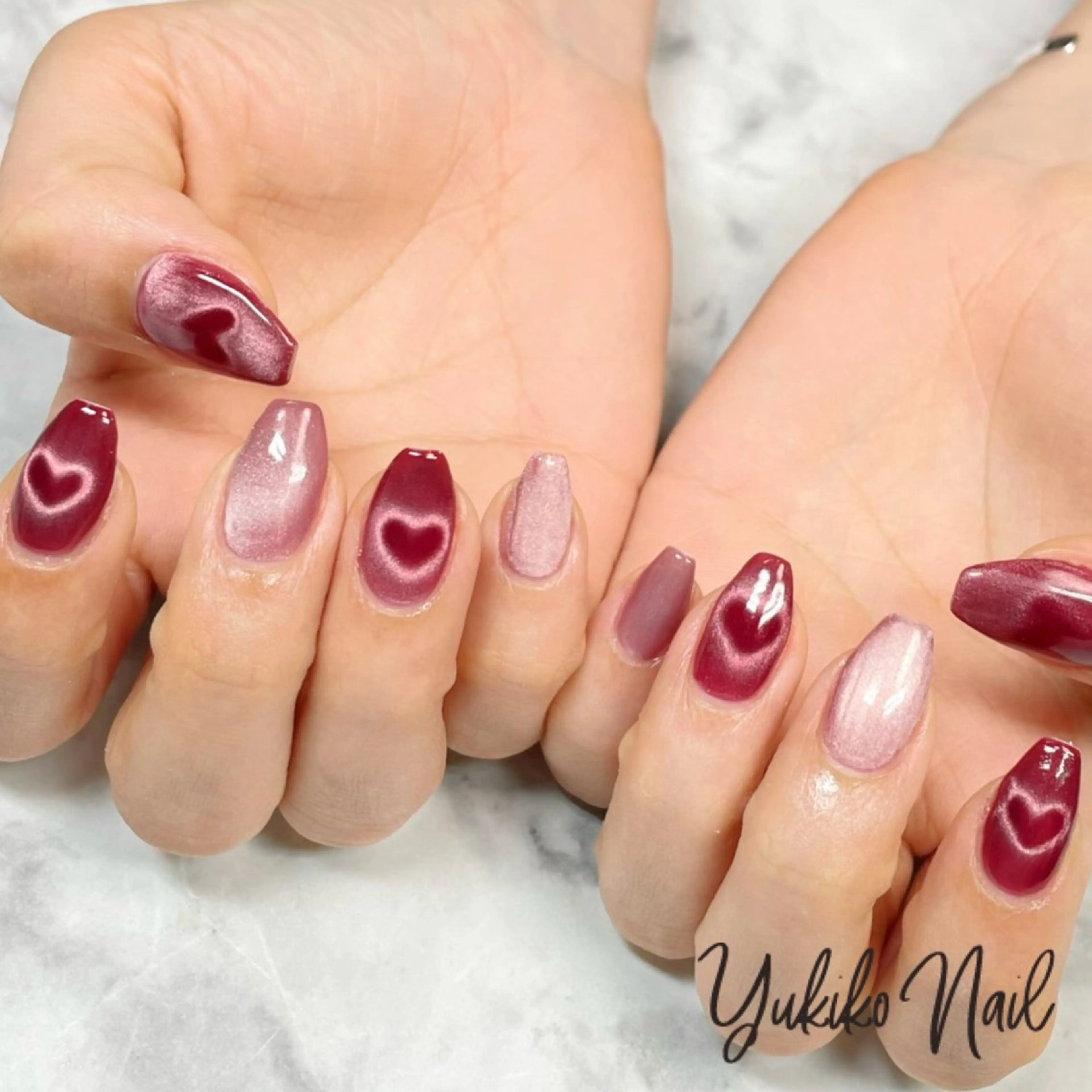 ネイル ハート マグネットネイル ピンク 赤色 ユキコ ネイルのネイルデザイン