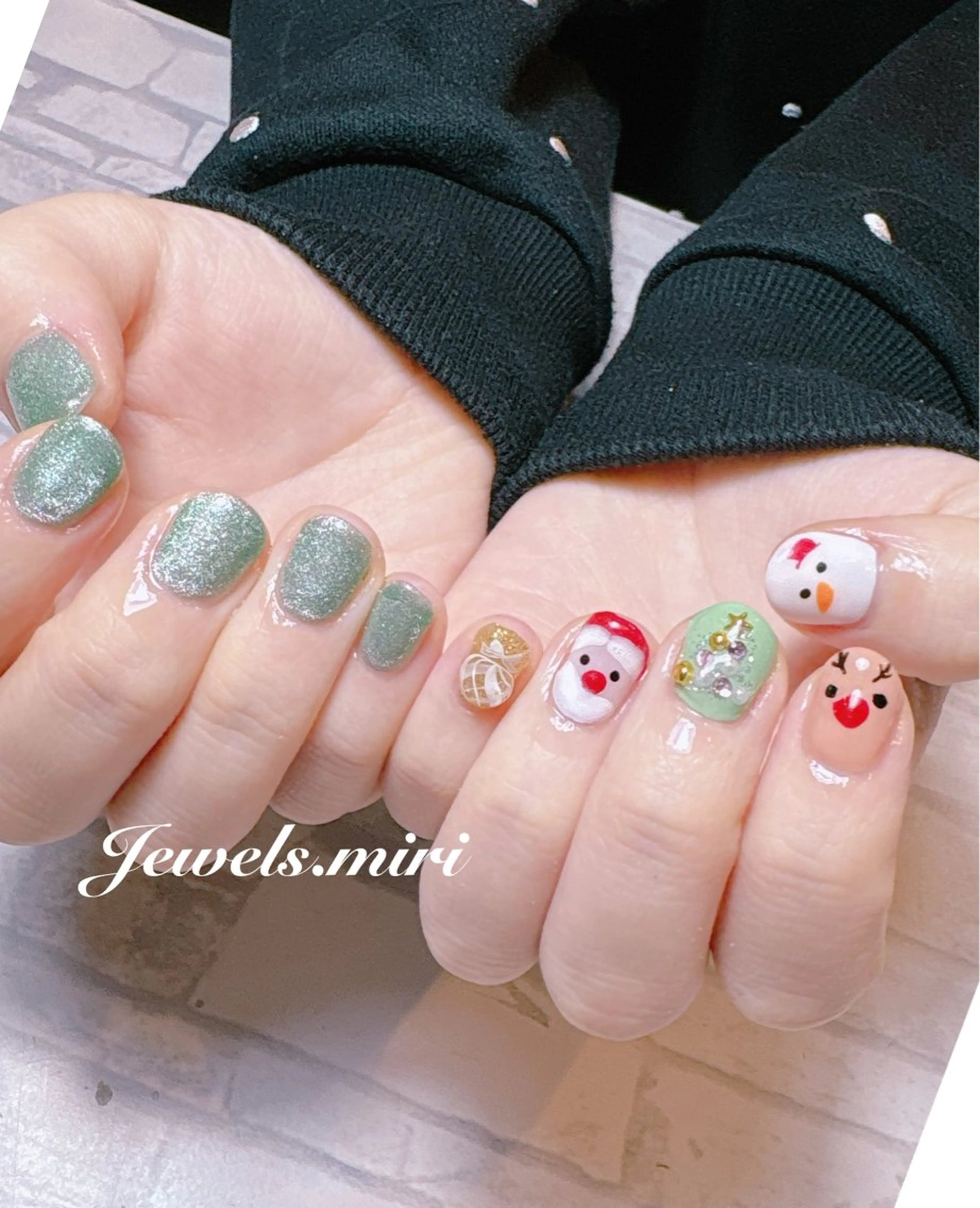 ネイル アートネイル マグネットネイル ワンカラーネイル 冬ネイル クリスマス Jewels nail lily 白楽所属・ネイルサロン Jewels Mのネイルデザイン