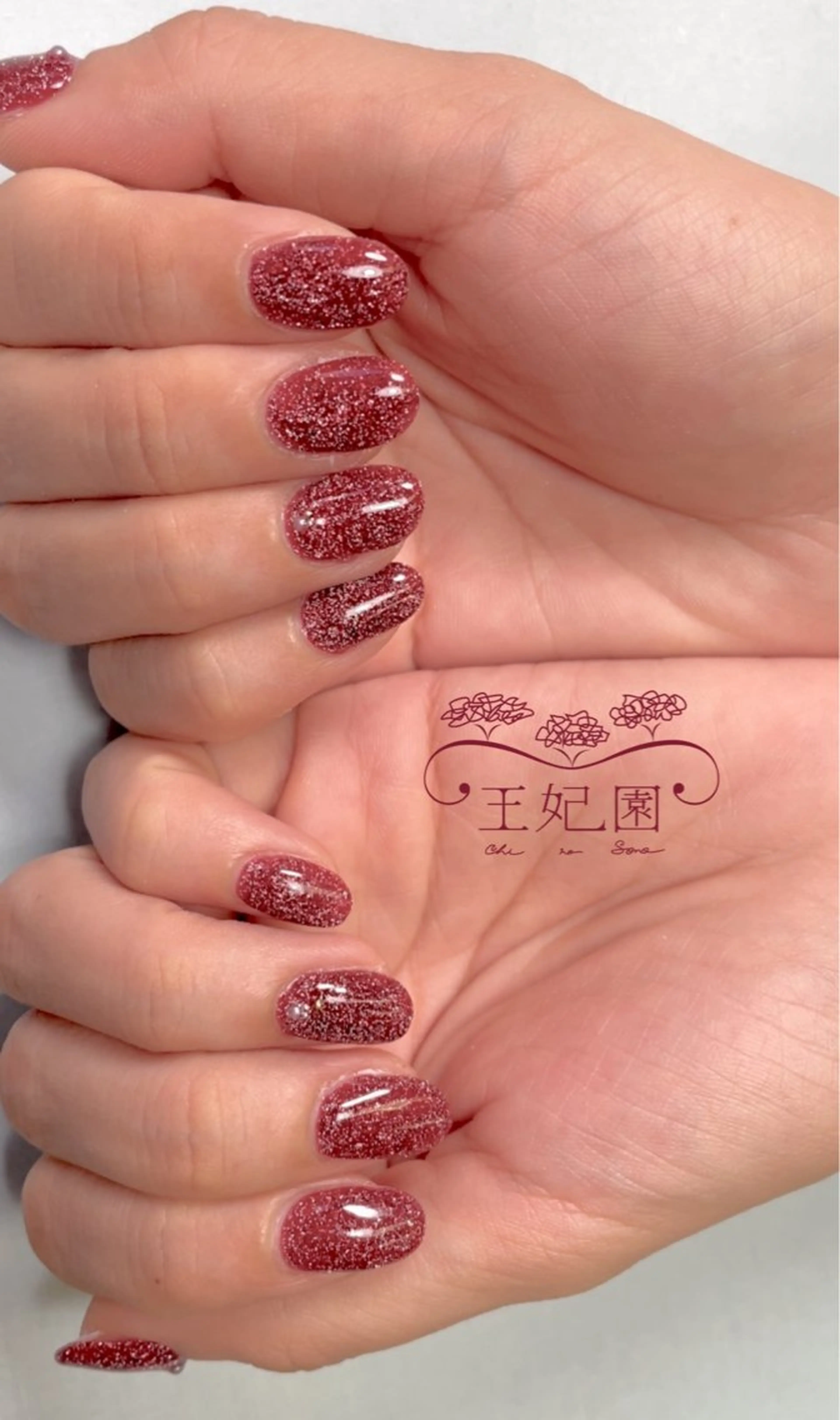 ネイル フラッシュネイル フレンチネイル ガラスフレンチ ラメ(グリッター) 冬ネイル nail salon王妃の園所属・王妃の園 ohinosonoのネイルデザイン