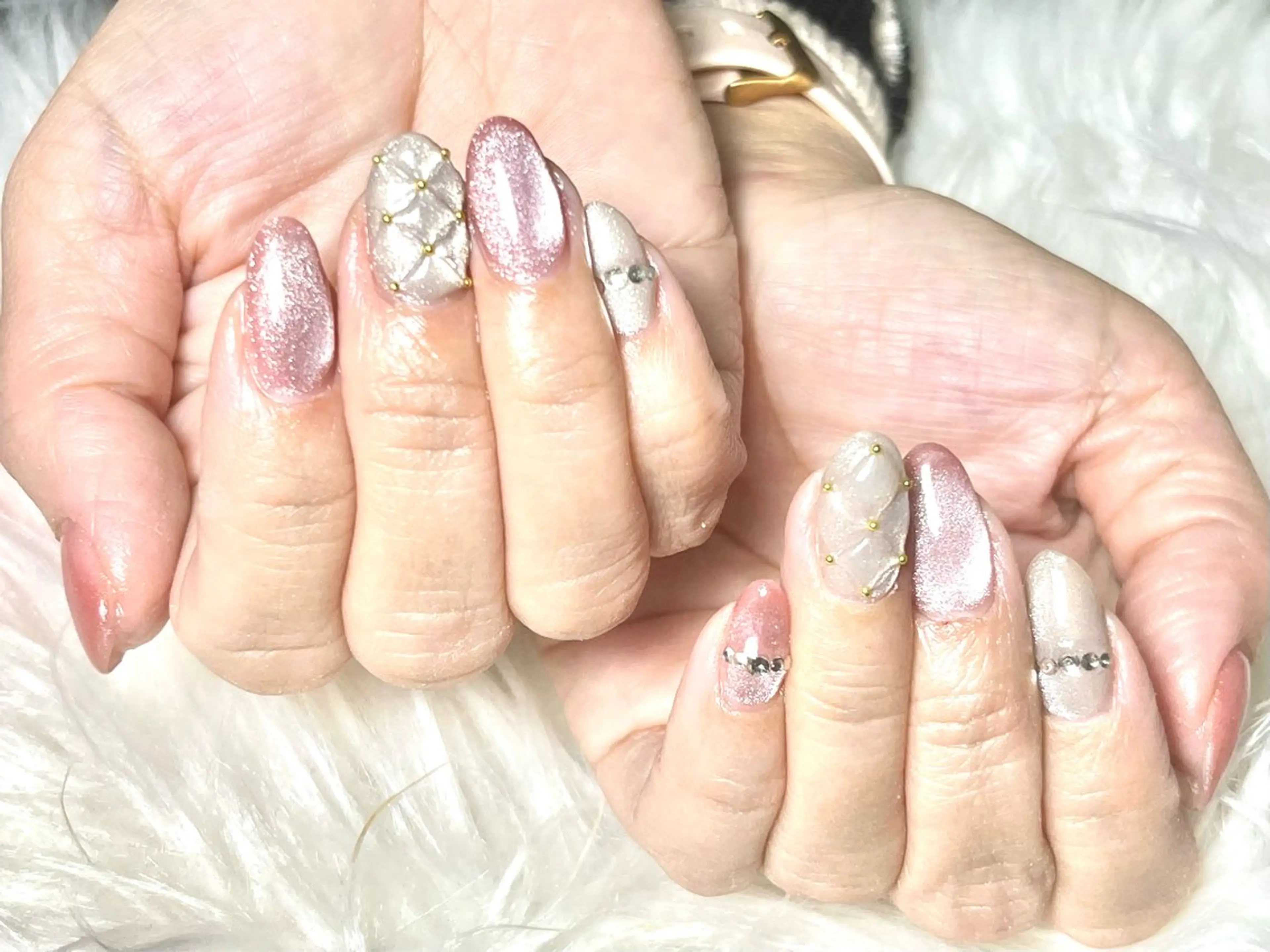 ネイル hohomi .のネイルデザイン