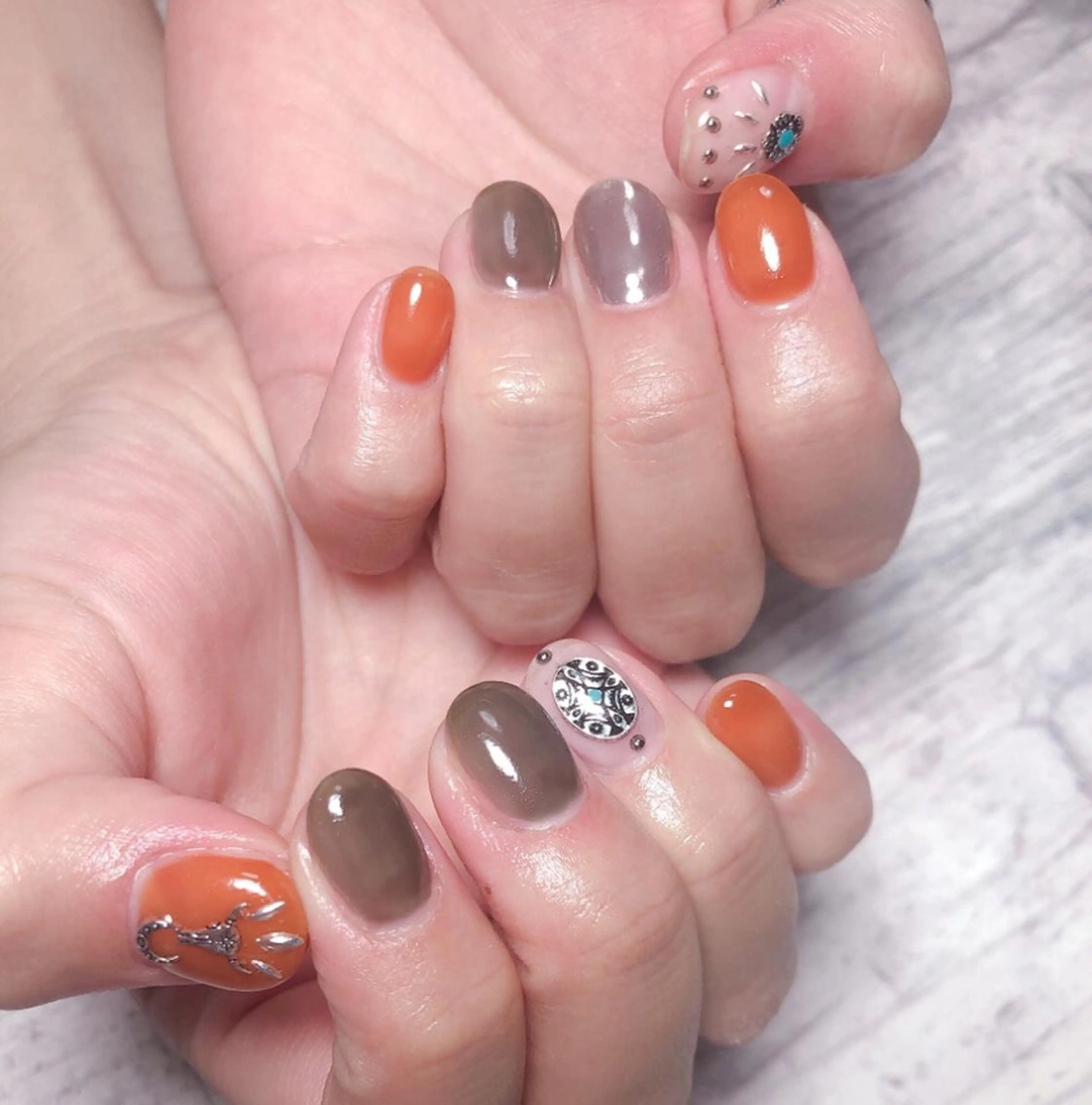 ネイル 個室ネイルサロンDolly Girl〜ドーリーガール〜所属・DollyGirl KYOKOのネイルデザイン