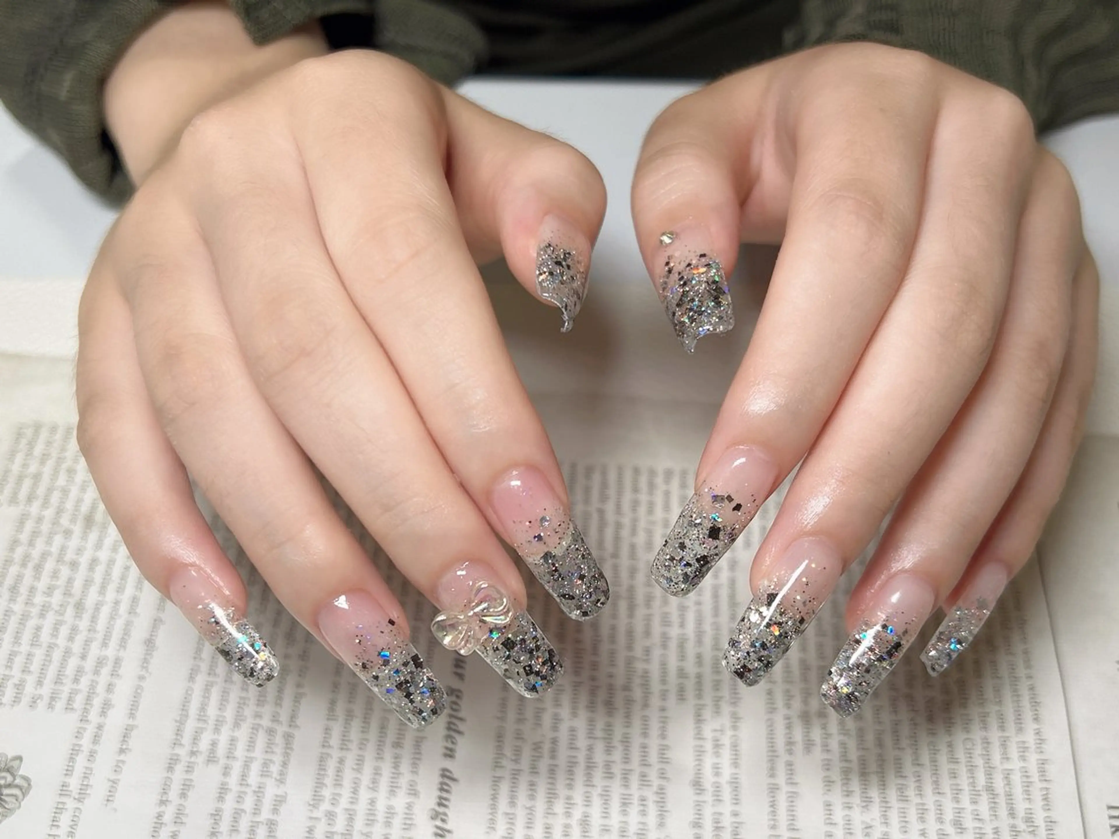 ネイル レアリティー所属・レアリティ ハヤシのネイルデザイン