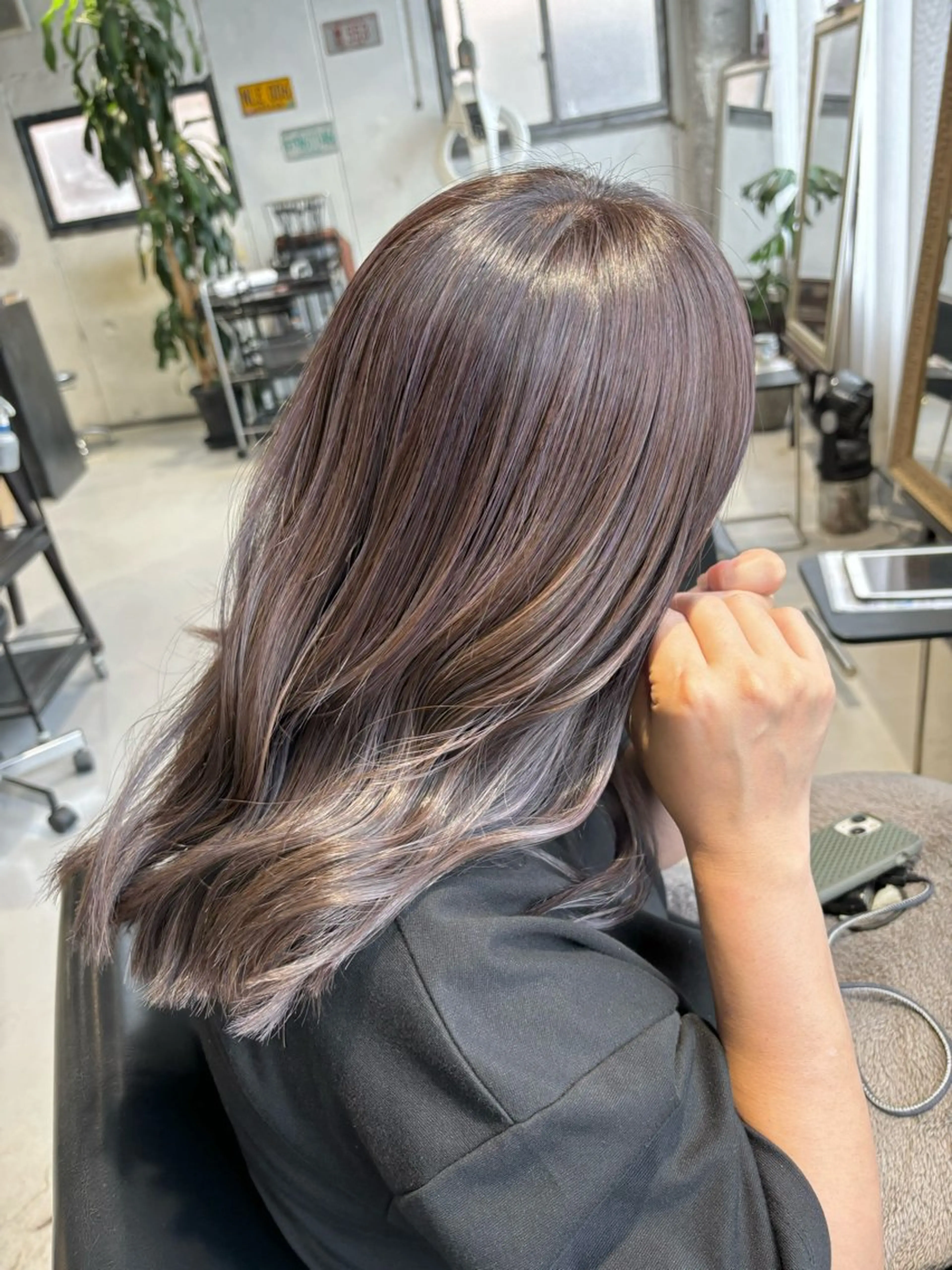 ロング ハイライト カット ヘアカラー トリートメント inc新小岩北口店 🫧Nichikaのヘアスタイル