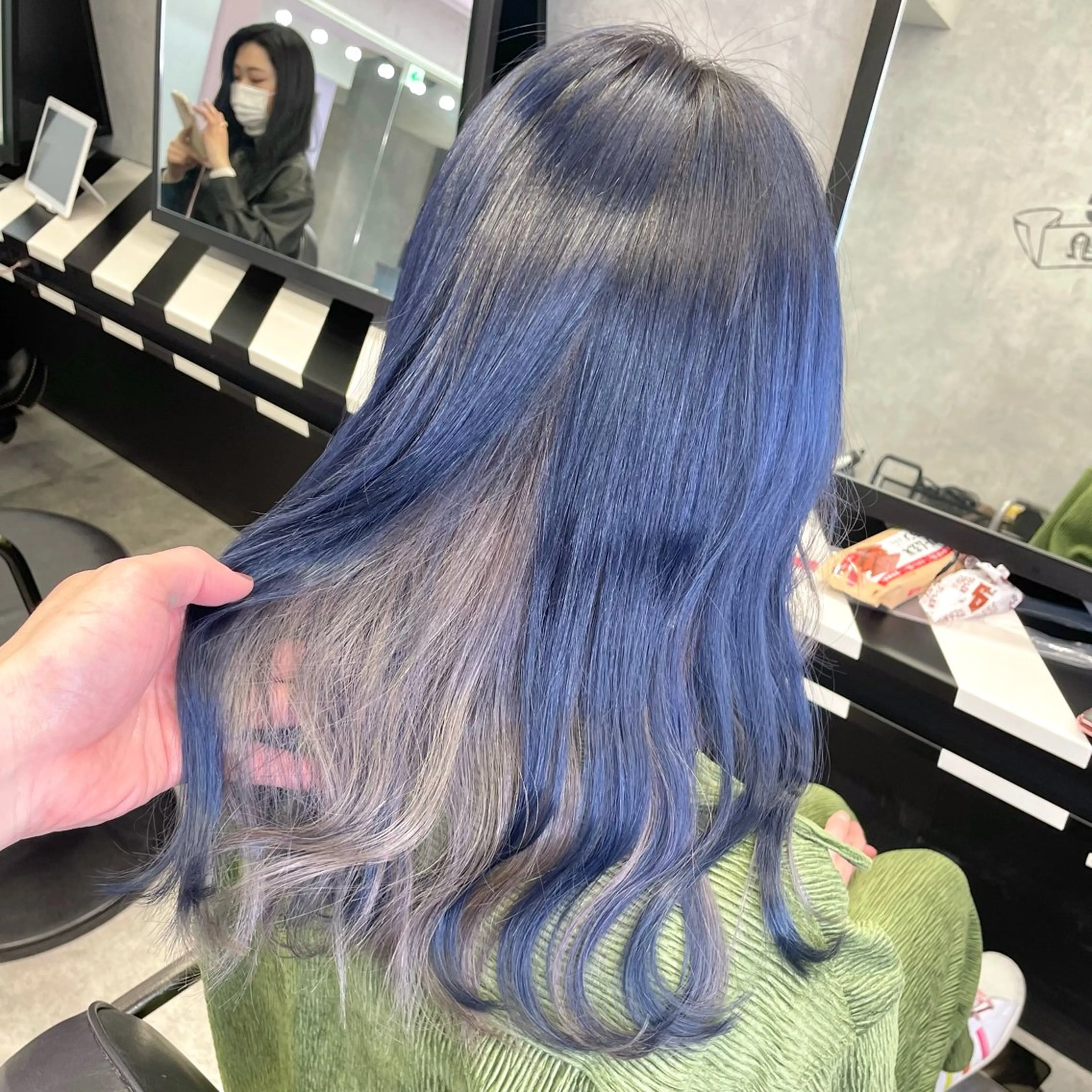 カラー ベージュカラー ブリーチ ダブルカラー グレージュ ハイトーンカラー ミルクティーベージュ /ピンク/大阪/堀江のヘアスタイル