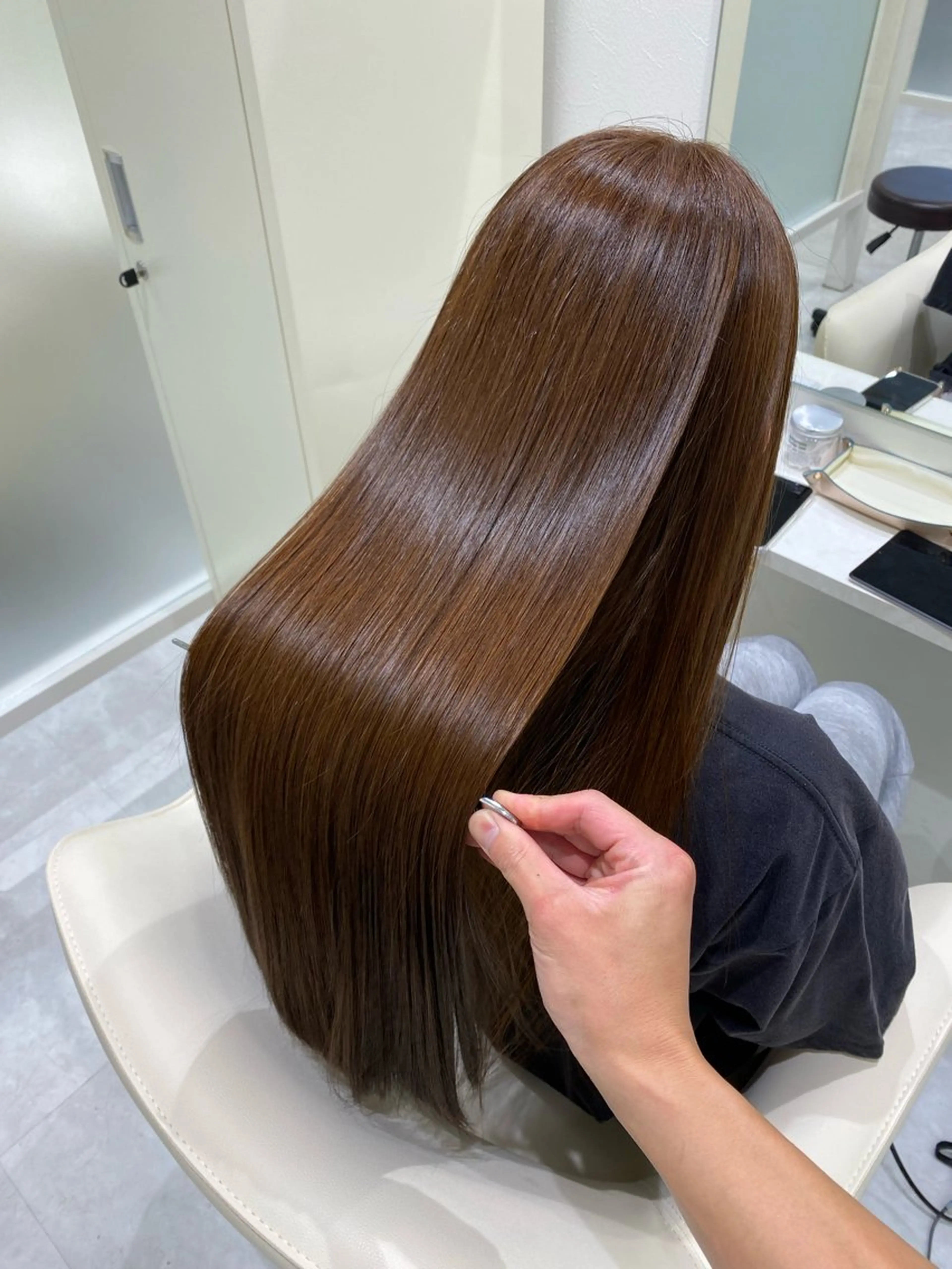 ロング カラー 山岡 翔冴のヘアスタイル