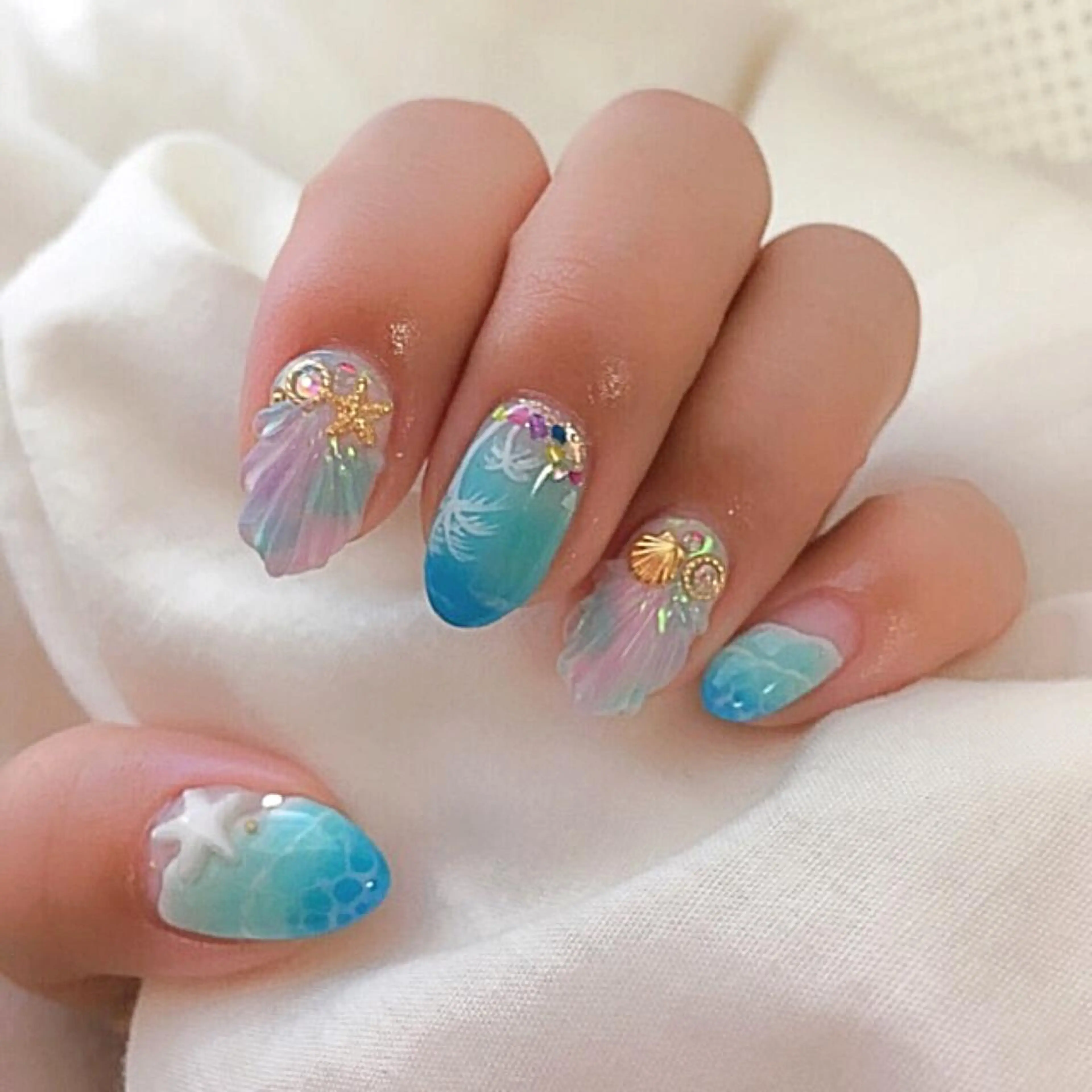 ネイル N Kaoriのネイルデザイン