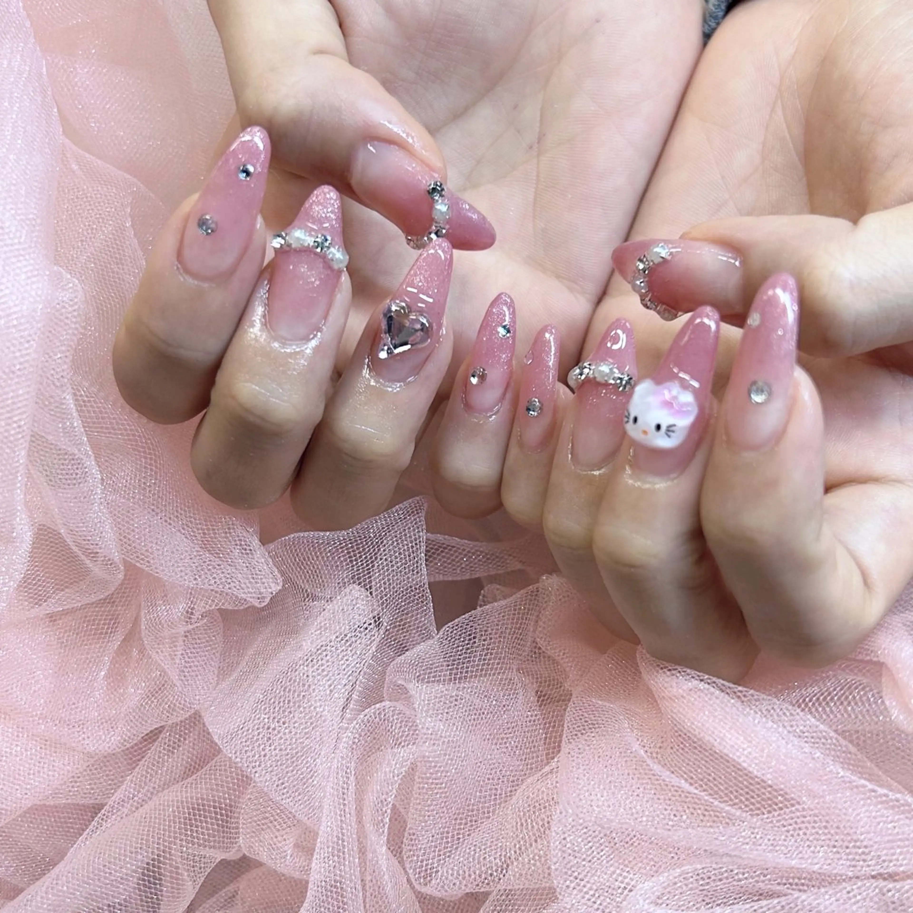 ネイル グラデーション ロングネイル EMANON心斎橋店所属・大阪心斎橋ネイル/ hinataのネイルデザイン