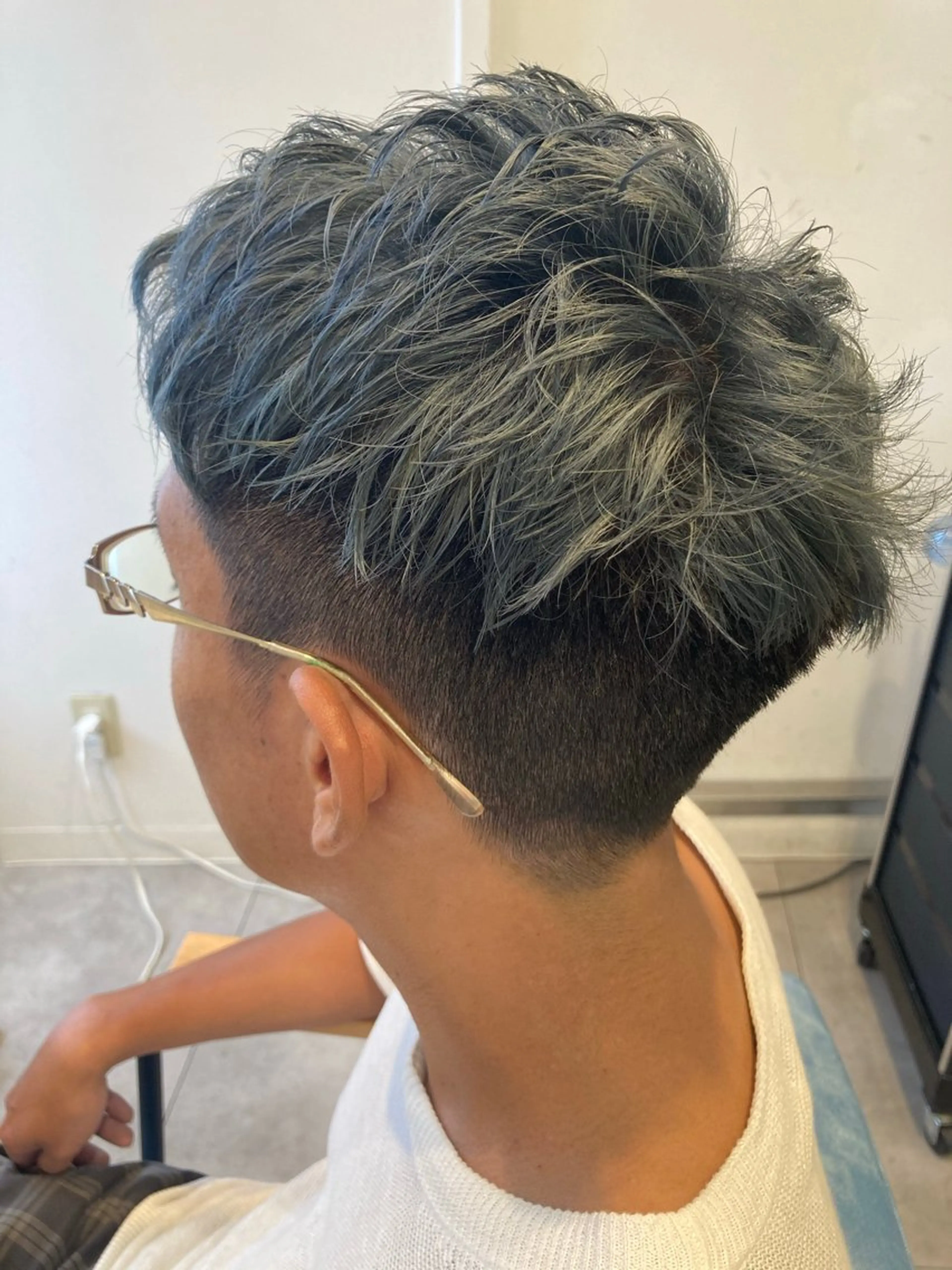 カラー メンズ メンズブリーチ ブリーチ ROSSO春日部店 /髪質改善/カワムラのヘアスタイル