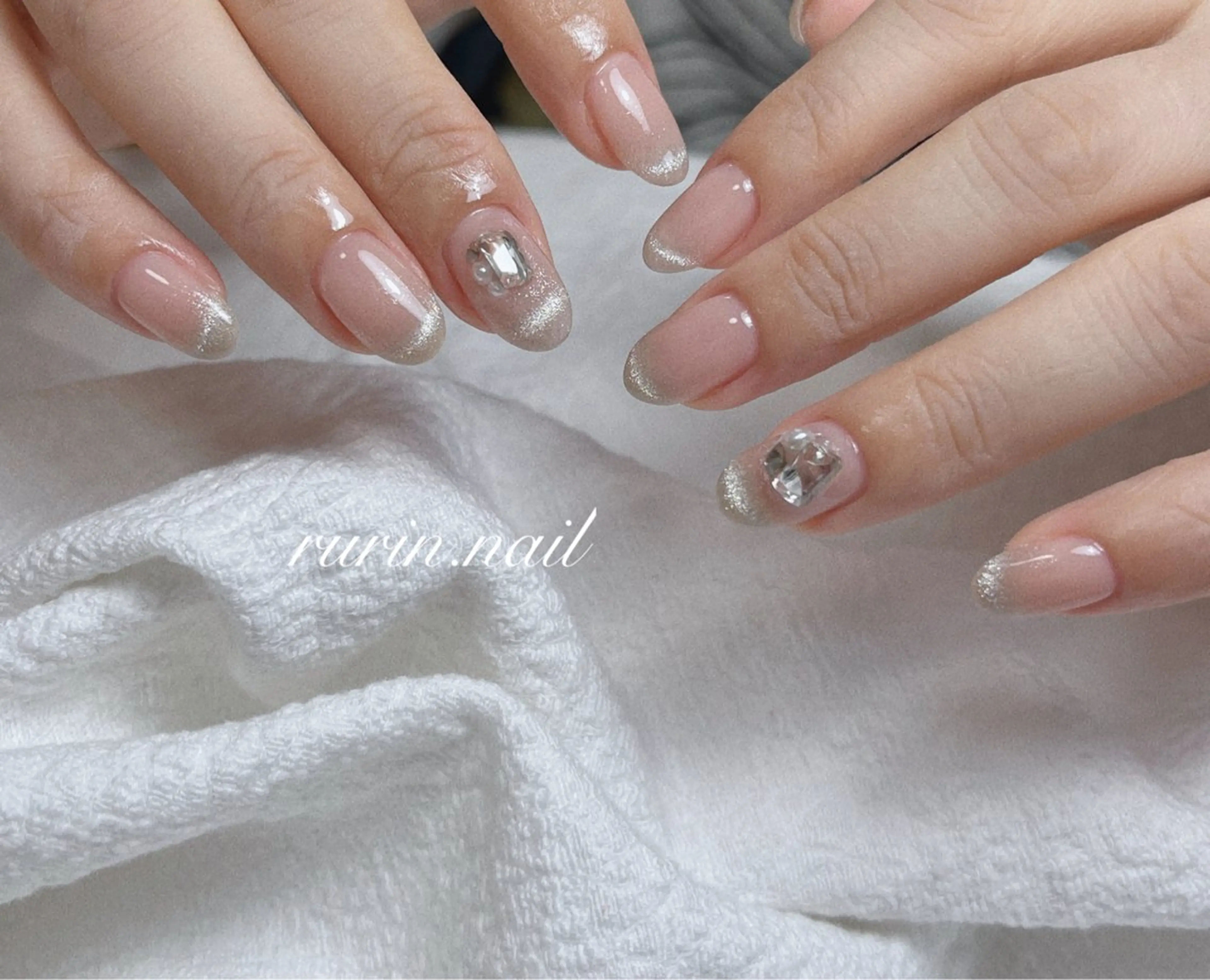 ネイル マグネットネイル ハンドネイル ルリン サロン💅のネイルデザイン