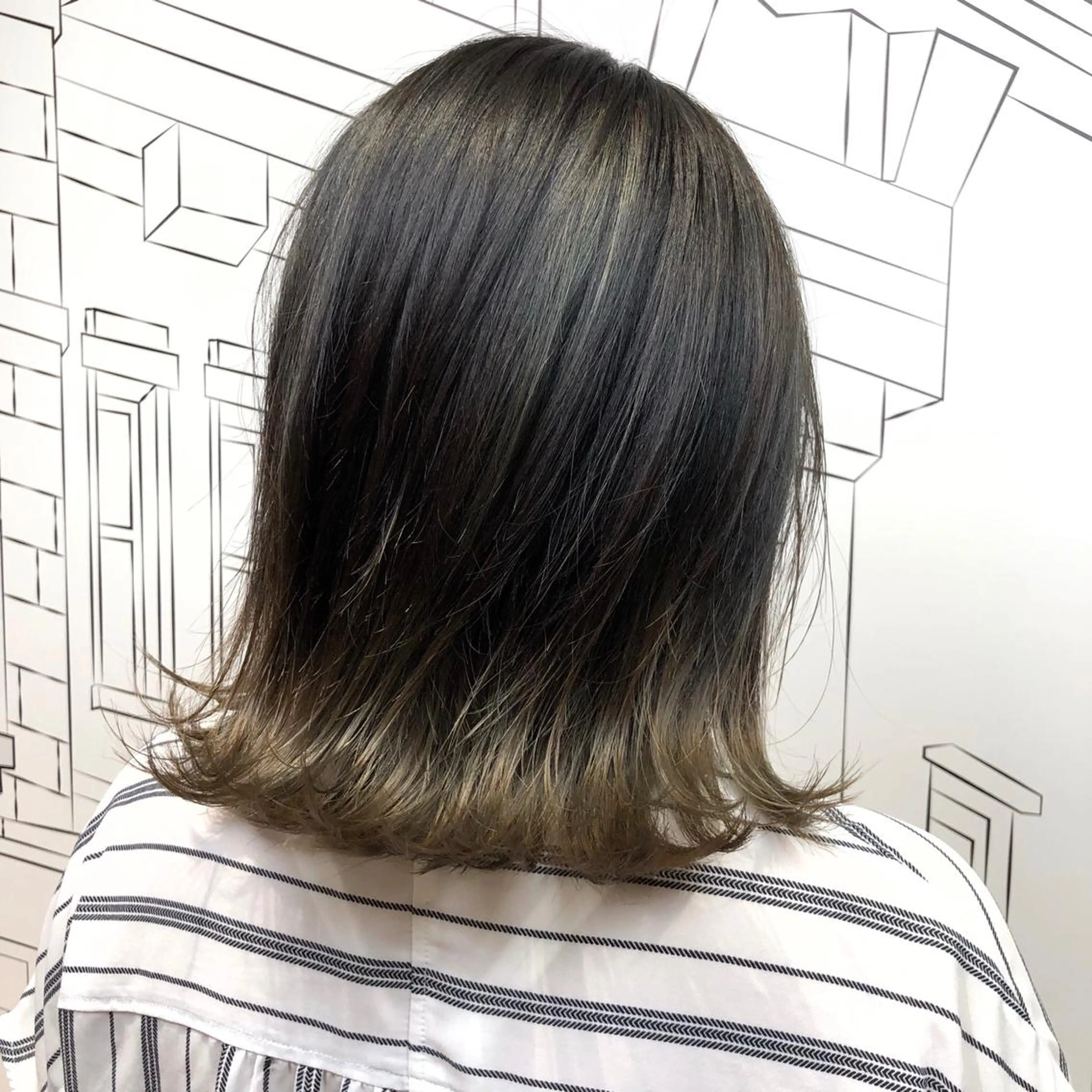 ミディアム カラー レイヤー,ボブ / 彩未のヘアスタイル