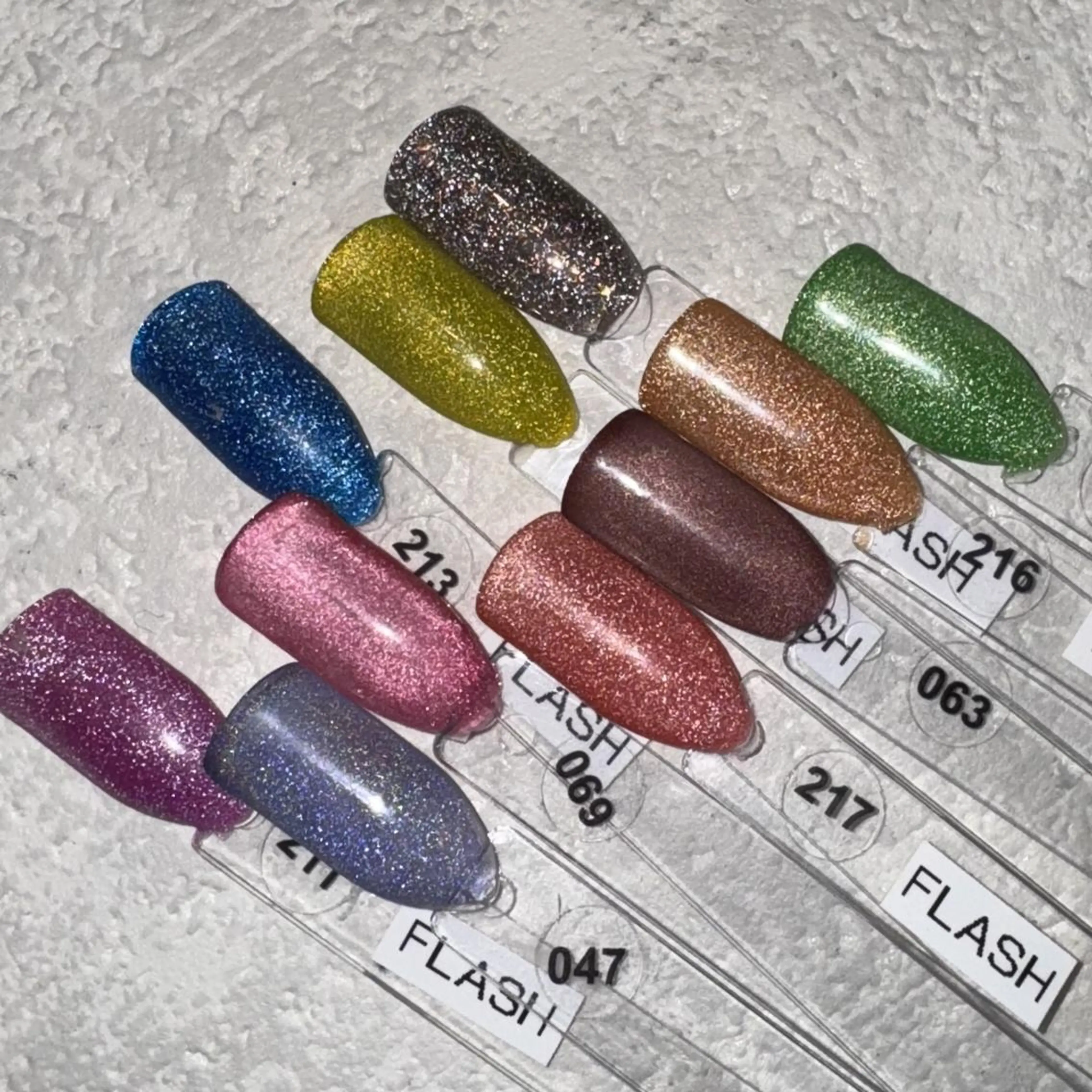 ネイル AMIKA🌹 Amaranthのマツエク・マツパデザイン