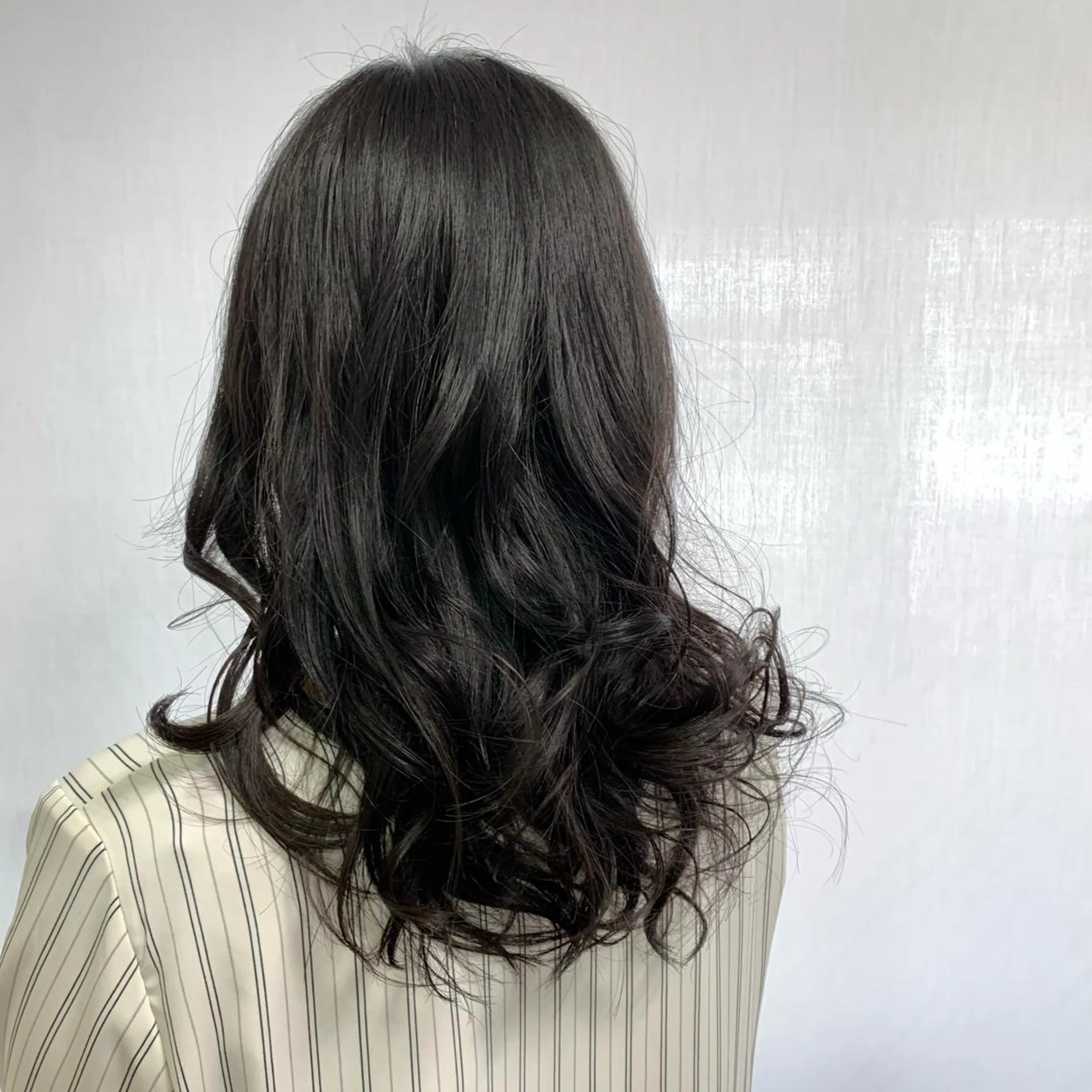 ロング トリートメント ウスイマイコ カット/ケアカラーのヘアスタイル