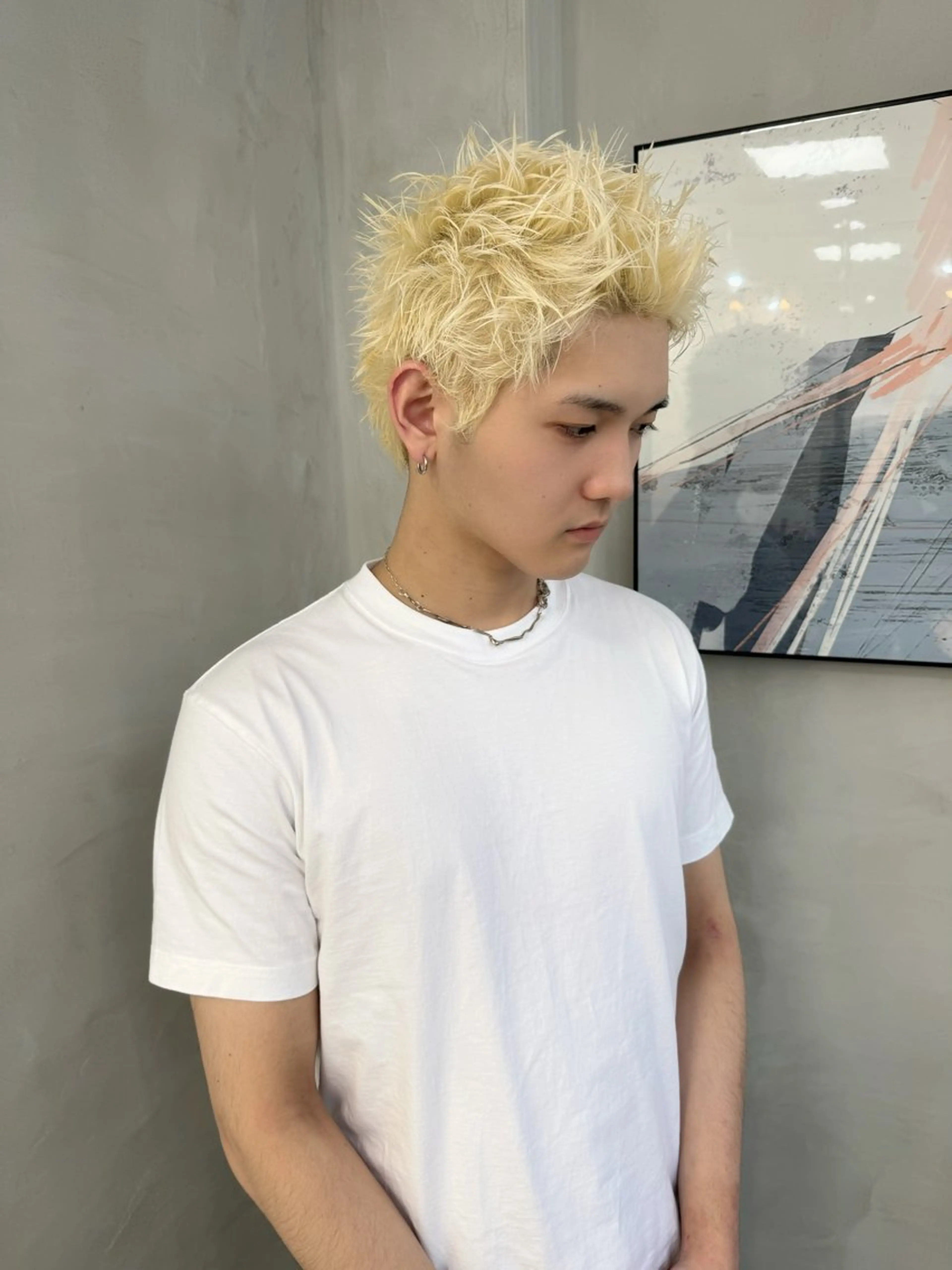 ショート カラー メンズ ブロンド ヘアカラー ダメージレスブリーチ 専門美容師/クワさんのヘアスタイル