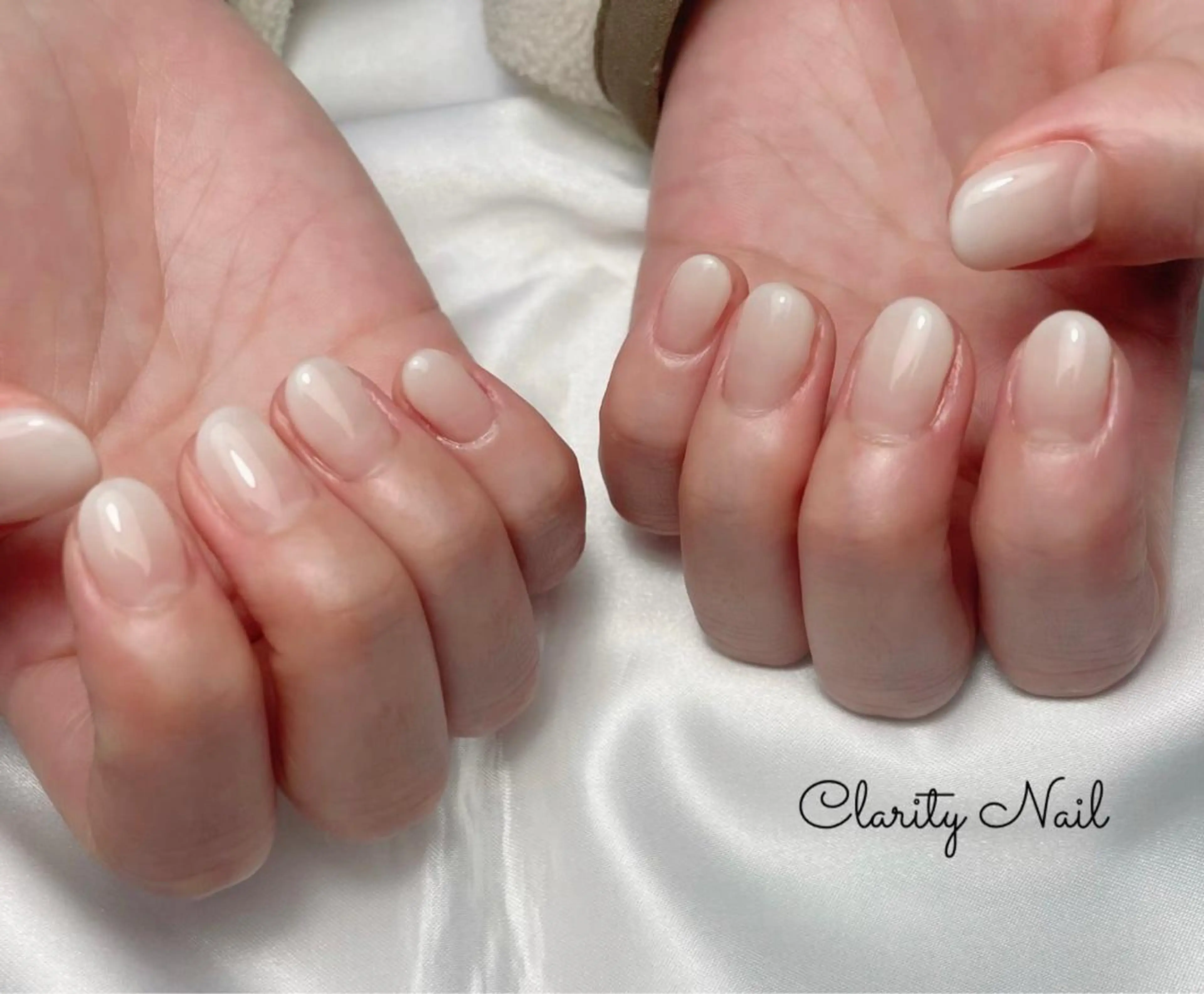 ネイル グラデーション ハンドネイル Clarity Nailのネイルデザイン