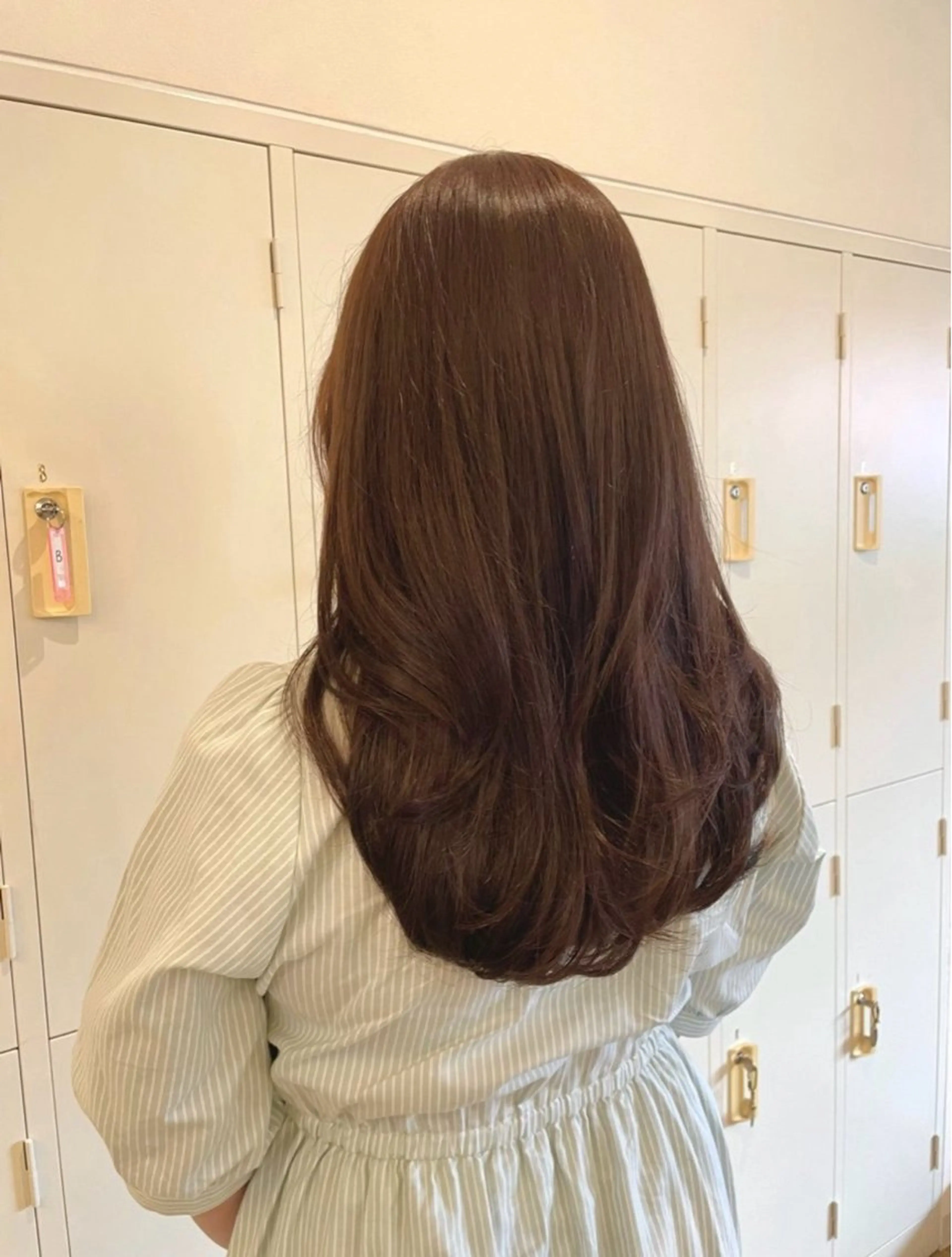 セミロング カラー ブラウンカラー ヘアカラー 藤田 鈴のヘアスタイル