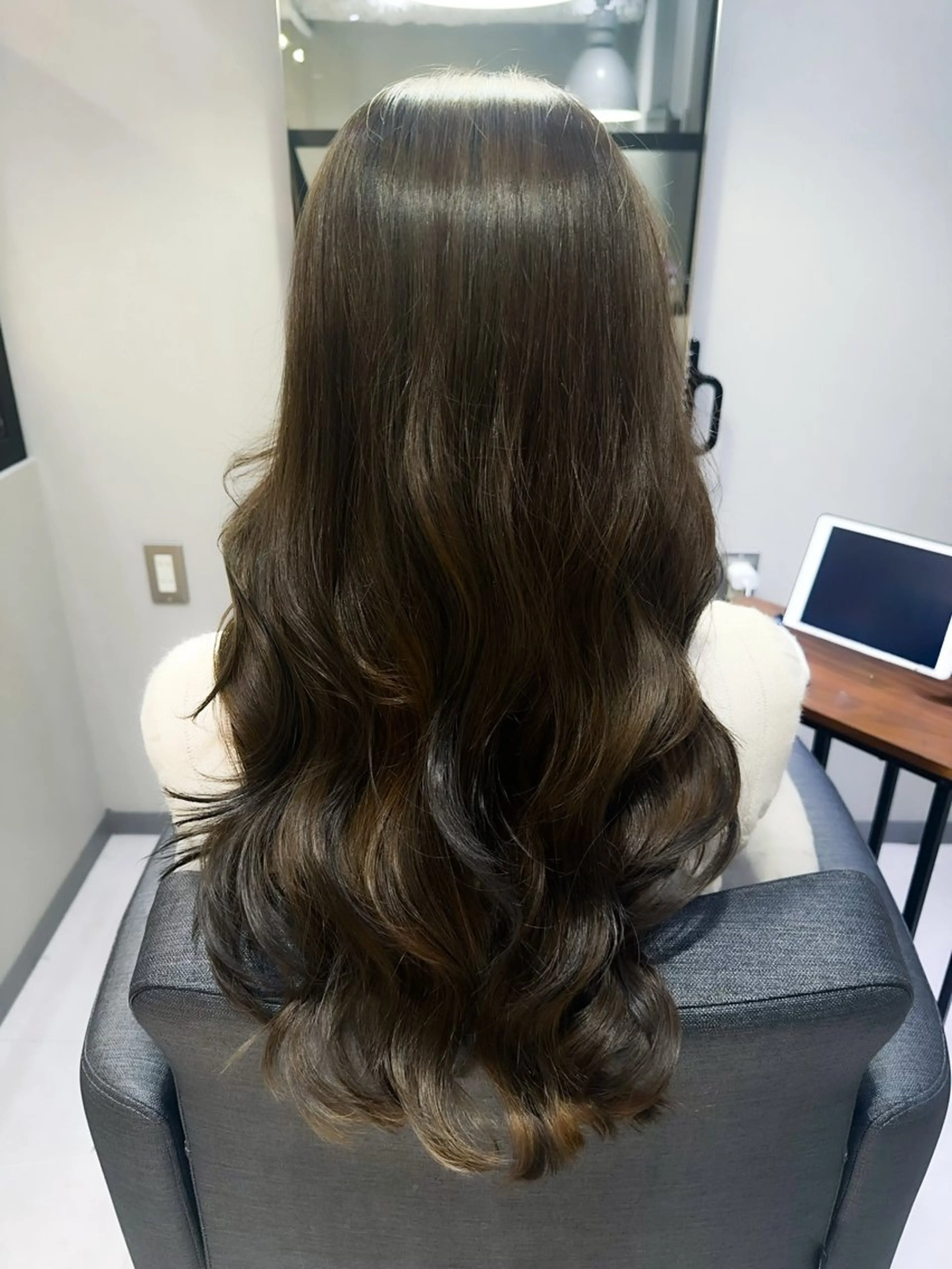 ロング パーマ カット パーマ トリートメント 髪質改善韓国コテ巻き パーマ/城井友輔のヘアスタイル