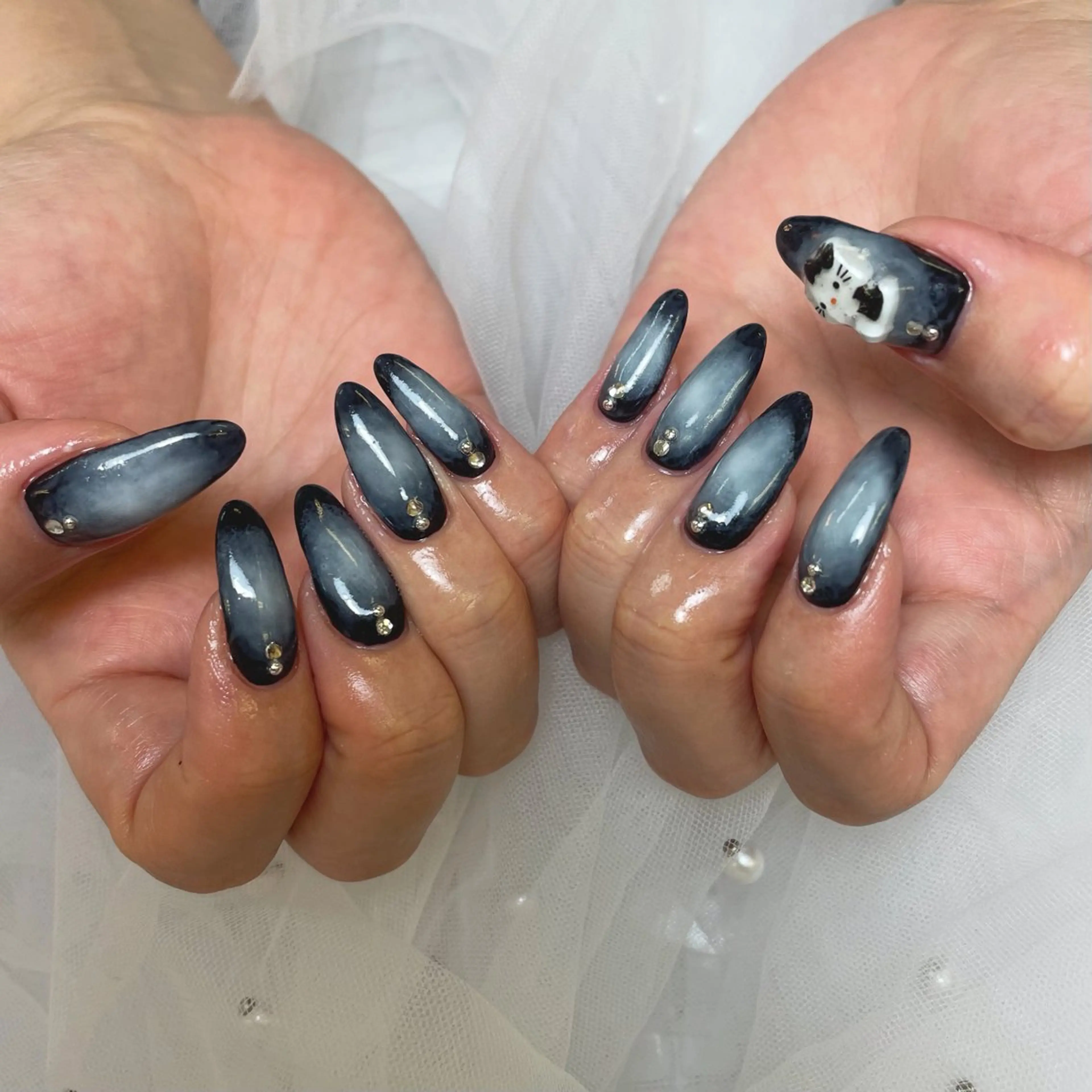 ネイル ハンドネイル フットネイル S LOUNGE NAIL所属・パーツたくさん🍓 SUMIのネイルデザイン