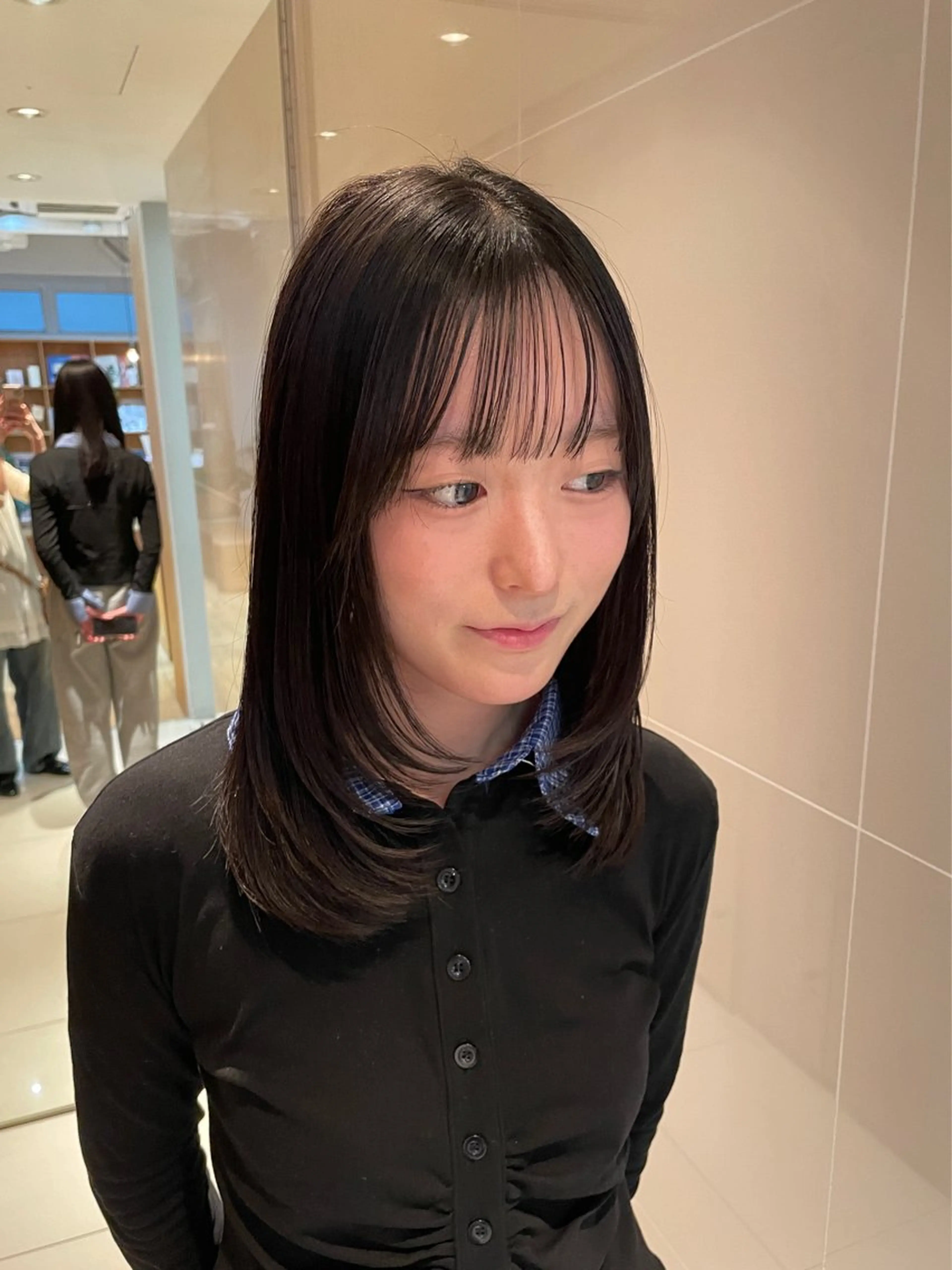 ミディアム パーマ 縮毛矯正 ストレートパーマ カット 縮毛矯正 トリートメント 縮毛矯正/レイヤー 🌙児玉光瑠のヘアスタイル